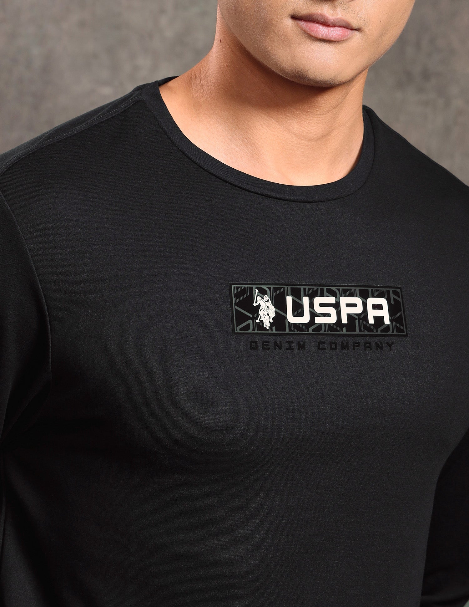 Solid Regular Fit T-shirt Black - U.S. POLO ASSN. | Large