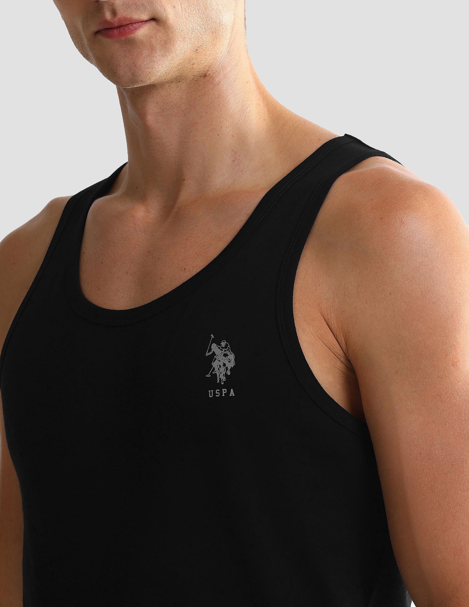 Pack Of 2 Men Scoop Neck Sleeveless Cotton Innerwear Vests Black - U.S. POLO ASSN. | Large