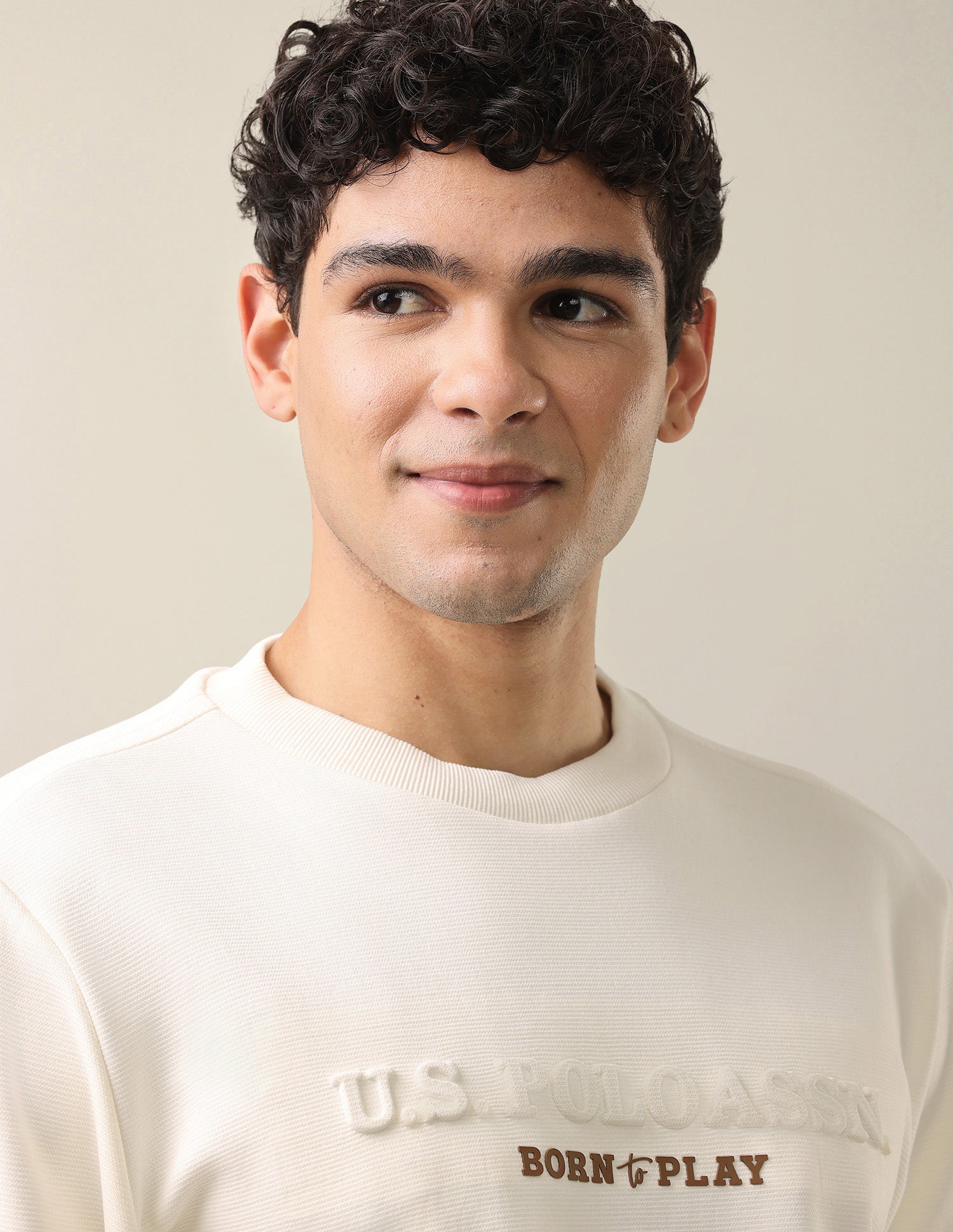 Brand Embossed Slim Fit Sweatshirt Off White - U.S. Polo Assn. India | Large