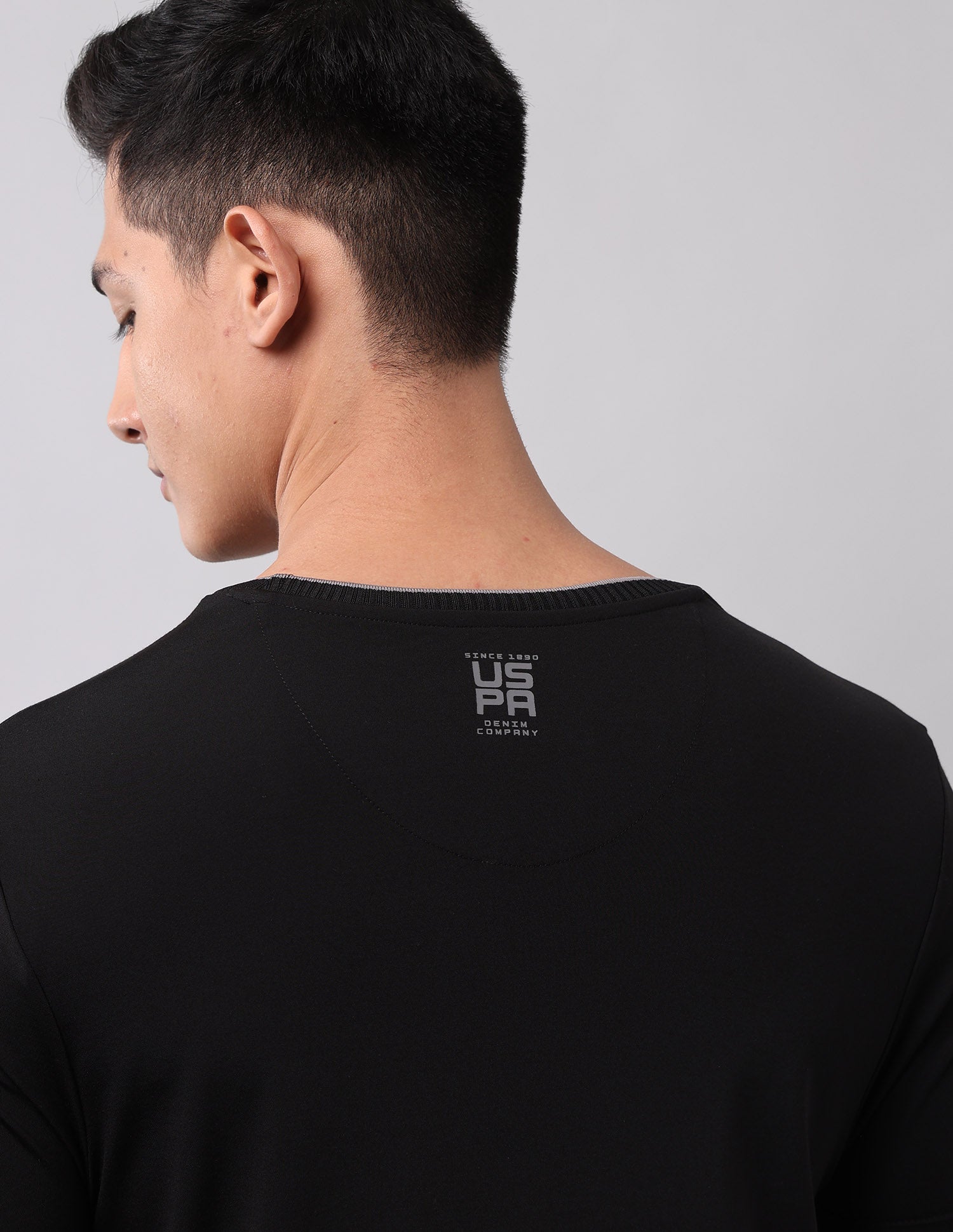 Brand Embossed Muscle Fit T-Shirt Black - U.S. Polo Assn. India | Large