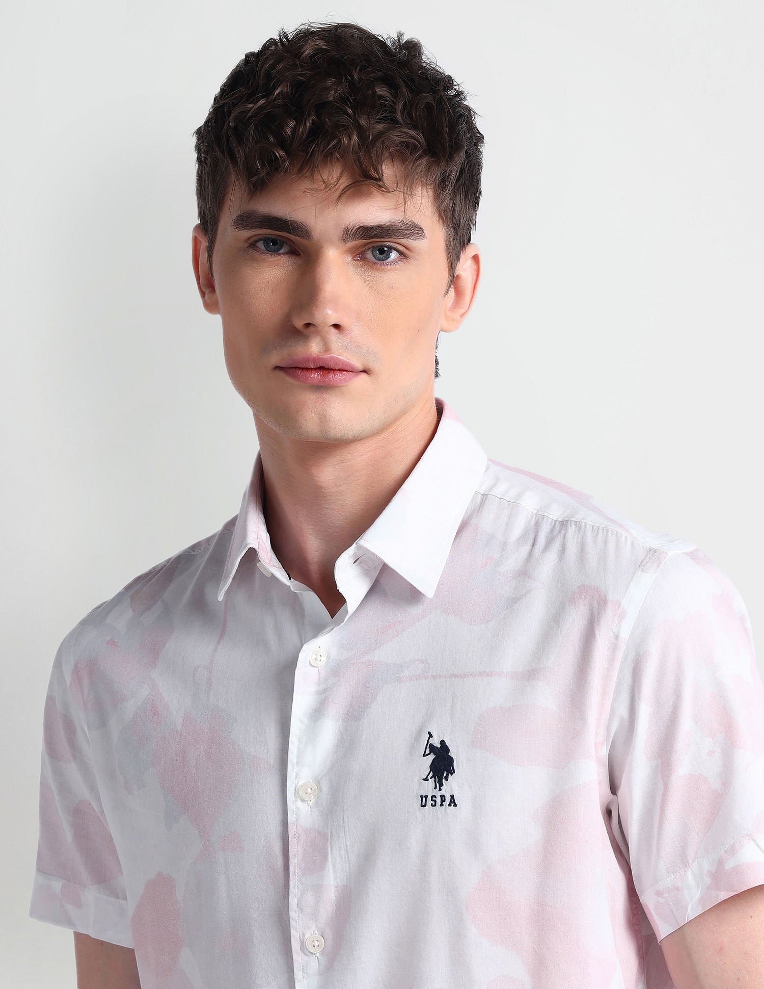 Short Sleeve Slim Fit Floral Shirt Peach - U.S. POLO ASSN. | Large