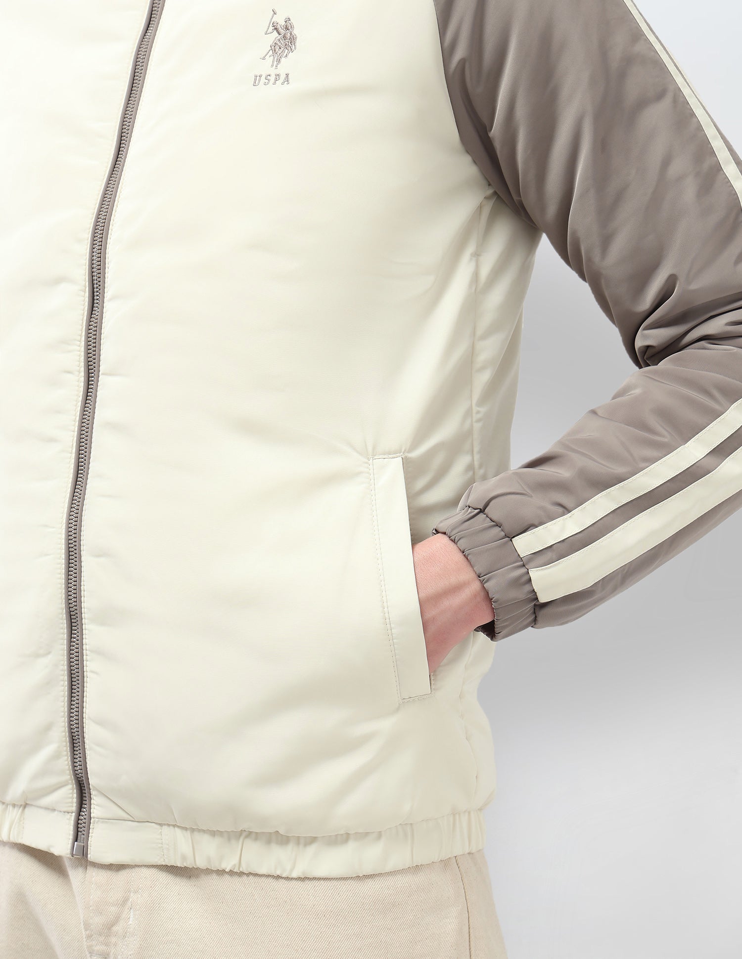 Colour Blocked Regular Fit Puffer Jacket Ivory - U.S. Polo Assn. India | Large