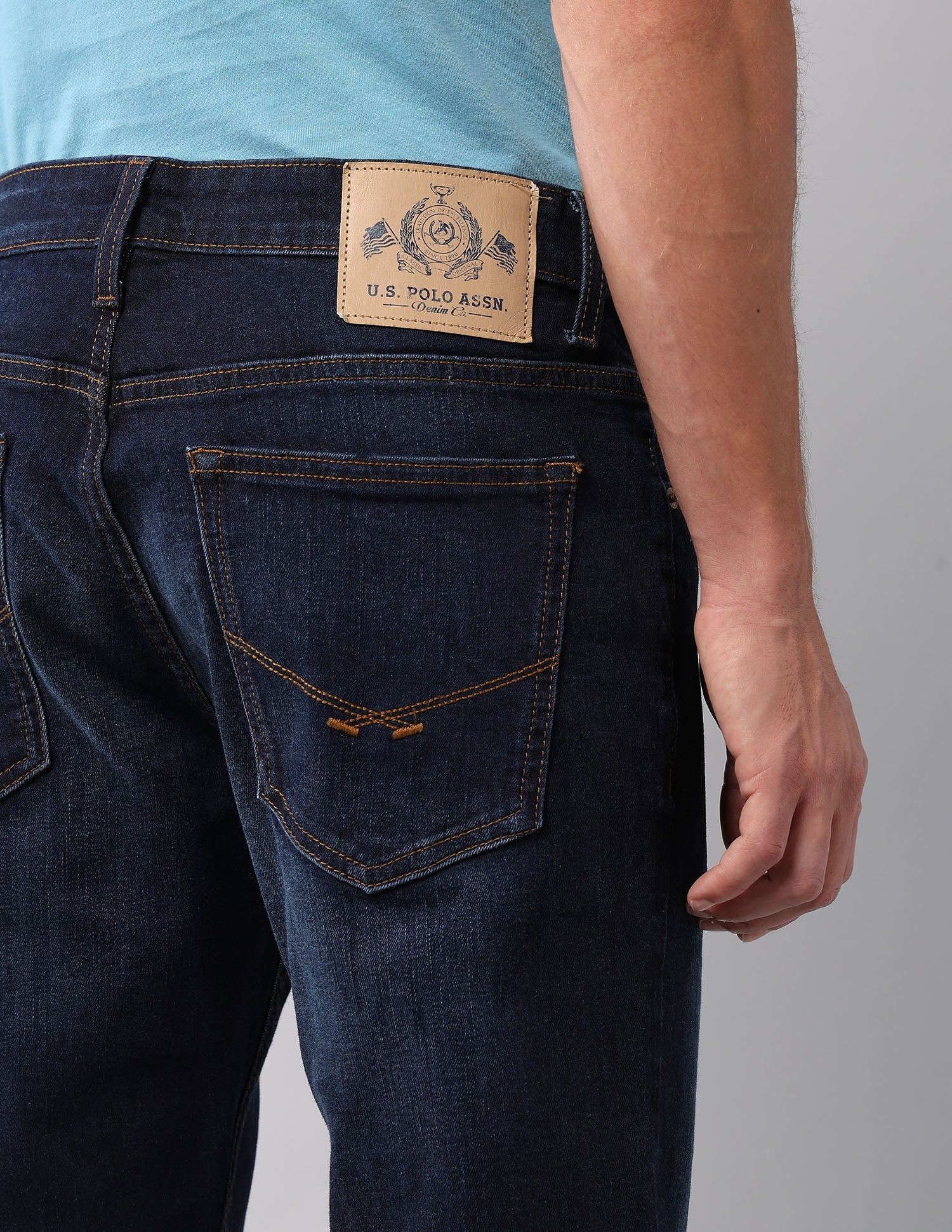 Brandon Slim Tapered Fit Blue Jeans Med Blue - U.S. POLO ASSN. | Large