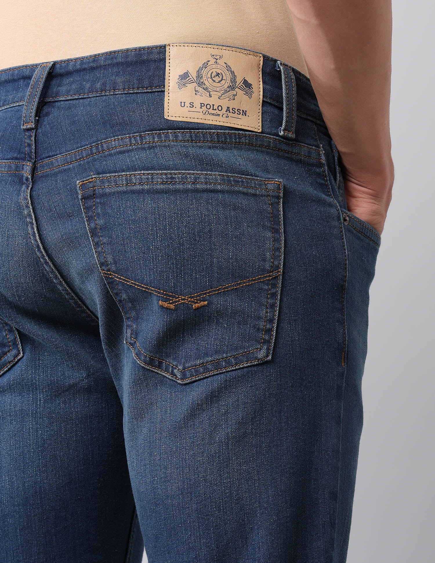 Brandon Slim Tapered Fit Blue Jeans Med Blue - U.S. POLO ASSN. | Large