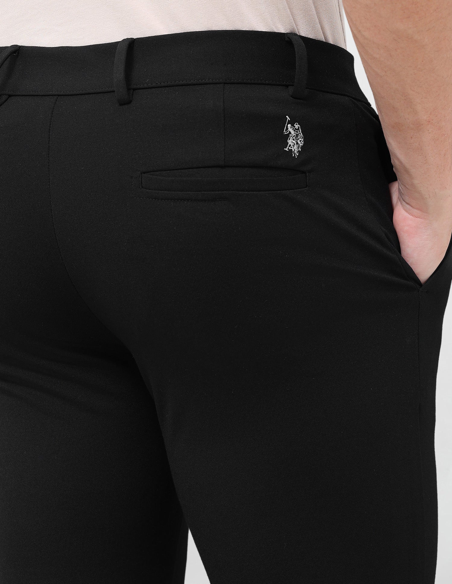 Austin Slim Fit Mid Rise Trousers Black - U.S. Polo Assn. India | Large