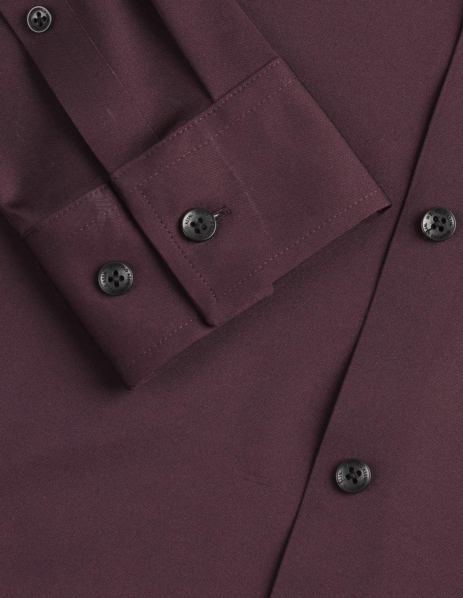 Solid Tailored Fit Shirt Maroon - U.S. POLO ASSN. | Large