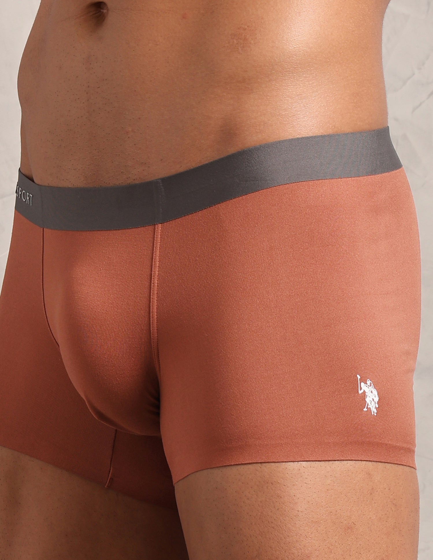 Signature Sports RT008 Seamless Trunk Rust - U.S. Polo Assn. India | Large