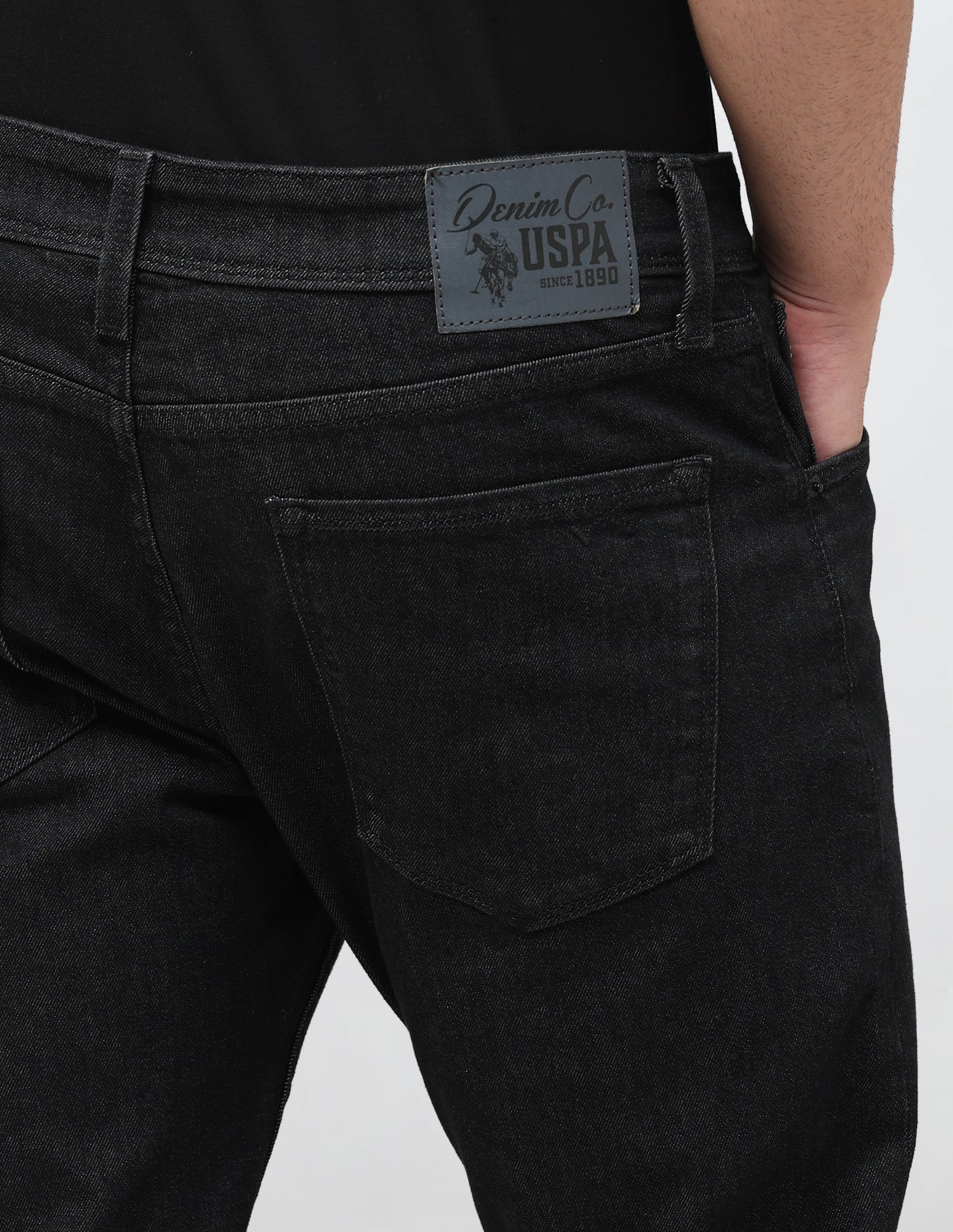 Henry Tapered Cropped Fit Black Jeans Black - U.S. Polo Assn. India | Large