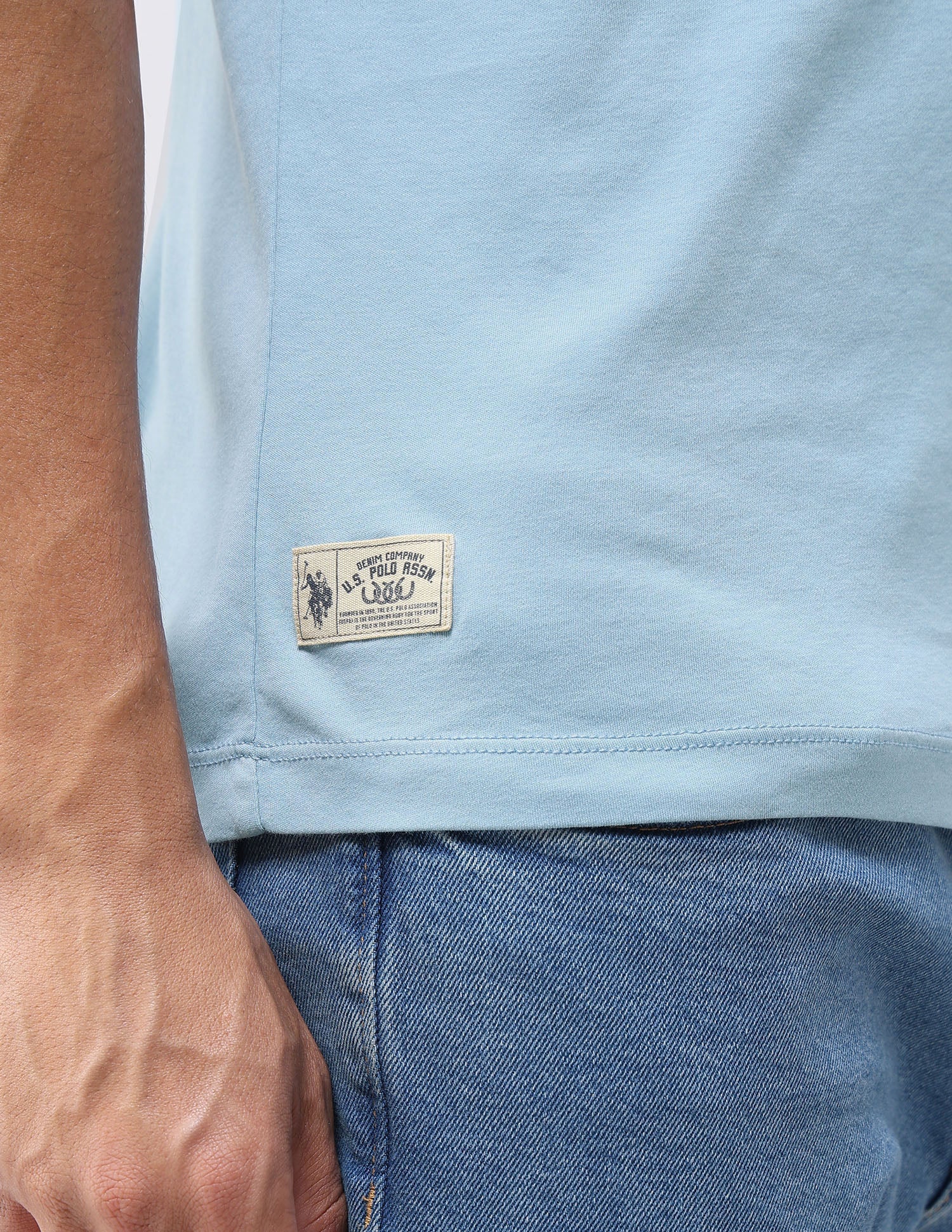 Solid Slim Fit T-Shirt Light Blue - U.S. Polo Assn. India | Large