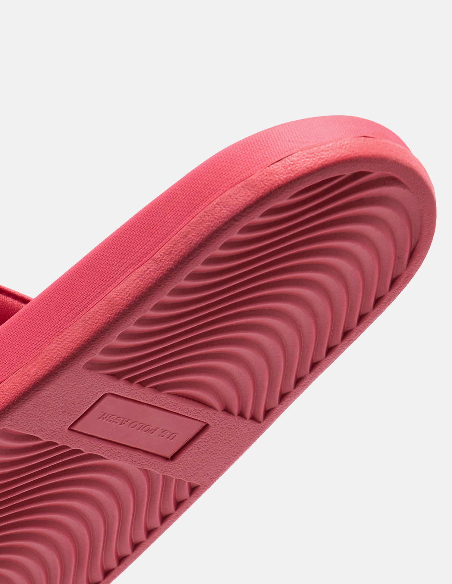 Striped Trevan Sliders Red - U.S. Polo Assn. India | Large