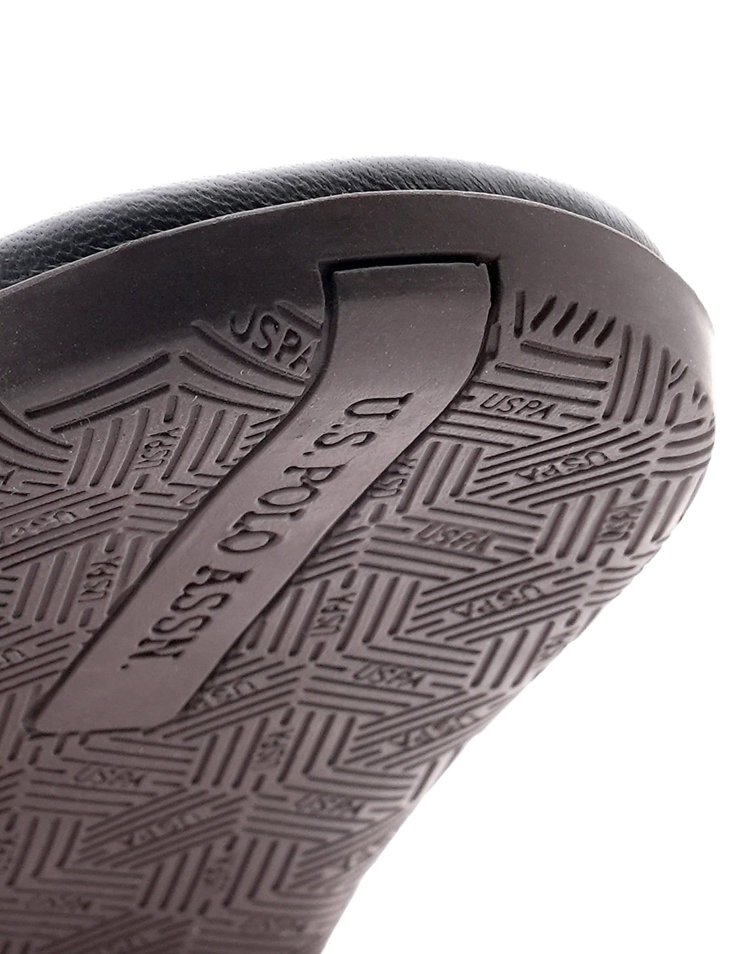Men Broad Strap Hendrik Flip Flops Brown - U.S. Polo Assn. India | Large