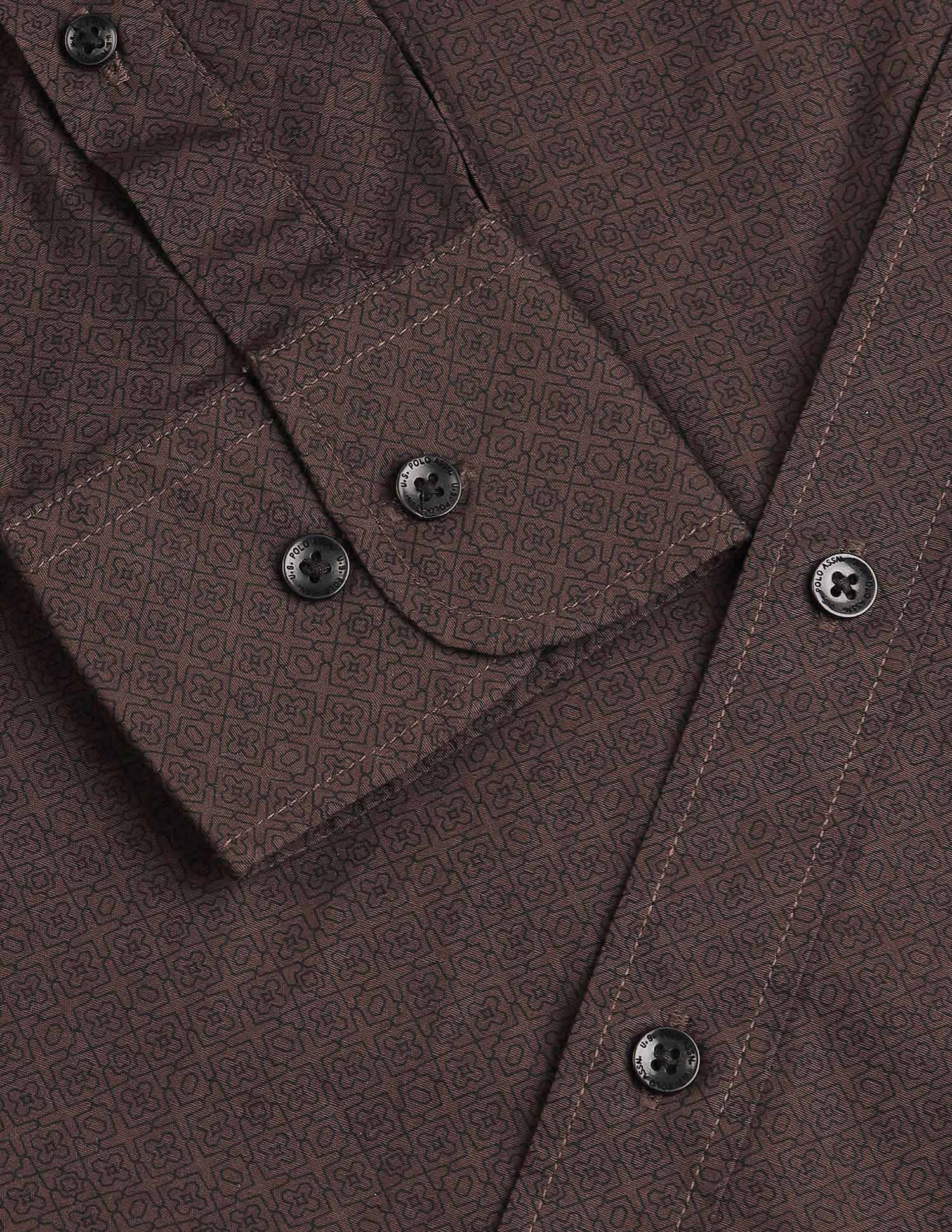 Geometric Printed Tailored Fit Shirt Brown - U.S. POLO ASSN. | Large