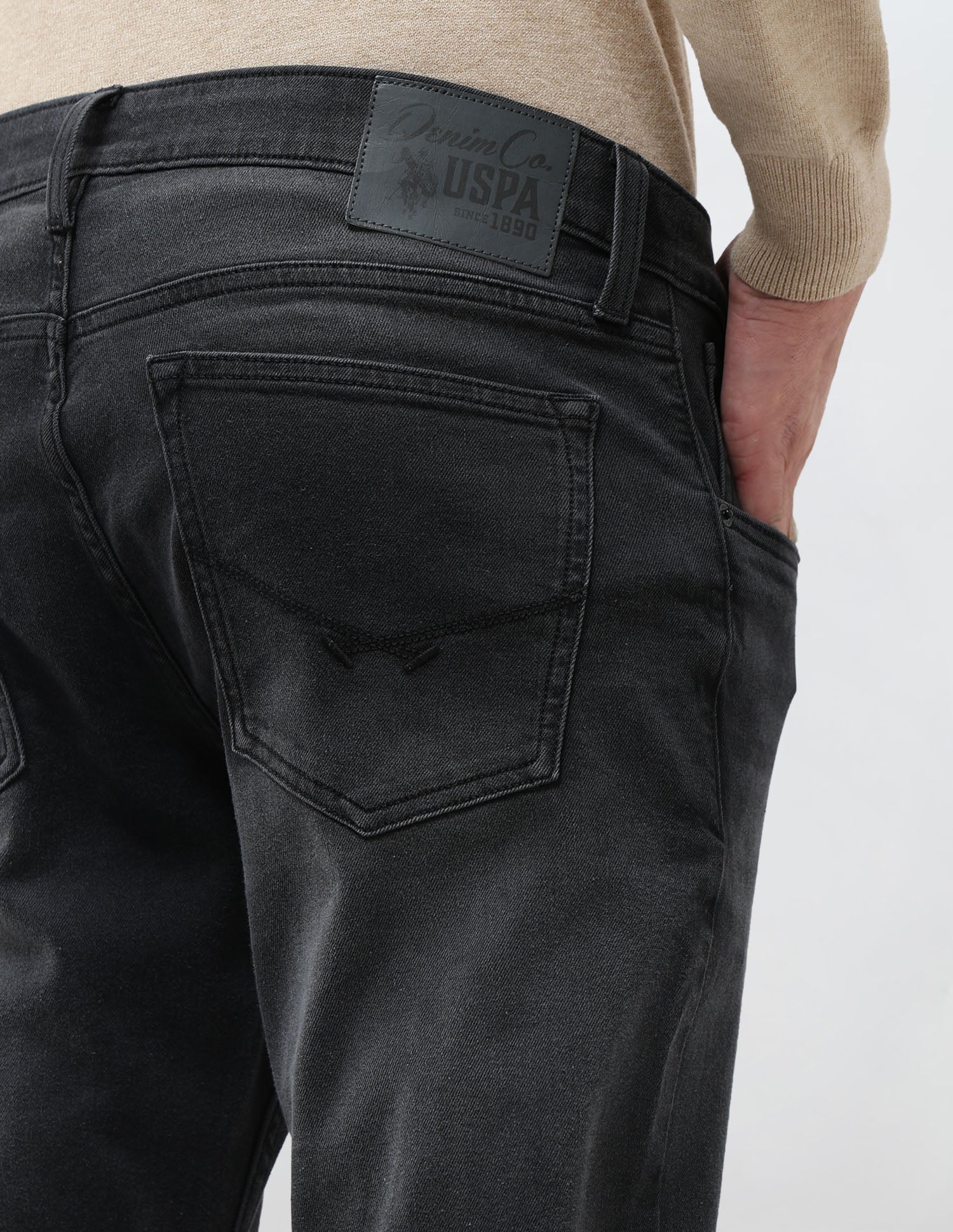 Brandon Slim Tapered Fit Whiskered Jeans Black - U.S. POLO ASSN. | Large