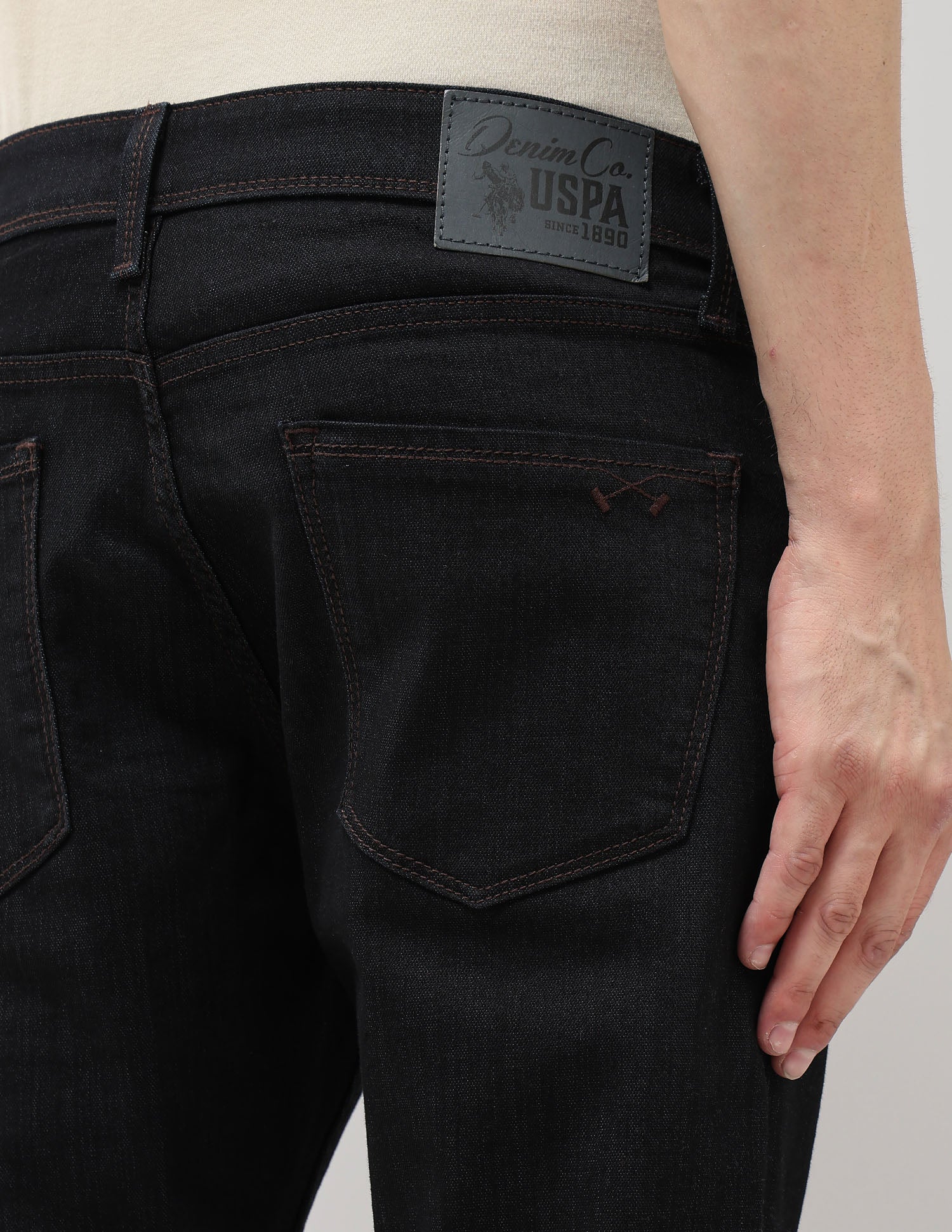 Henry Tapered Fit Blue Jeans Dark Blue - U.S. POLO ASSN. | Large