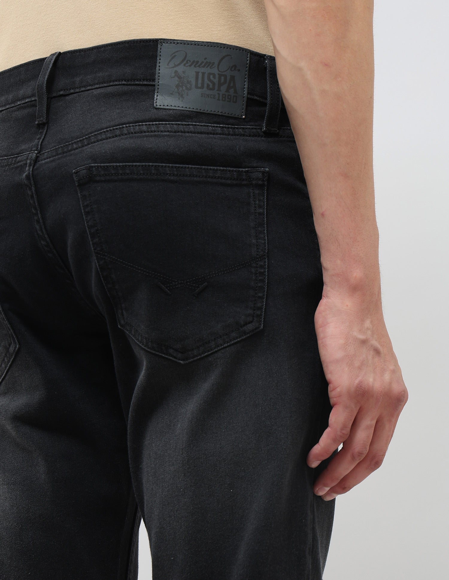 Brandon Slim Tapered Fit Whiskered Jeans Black - U.S. POLO ASSN. | Large