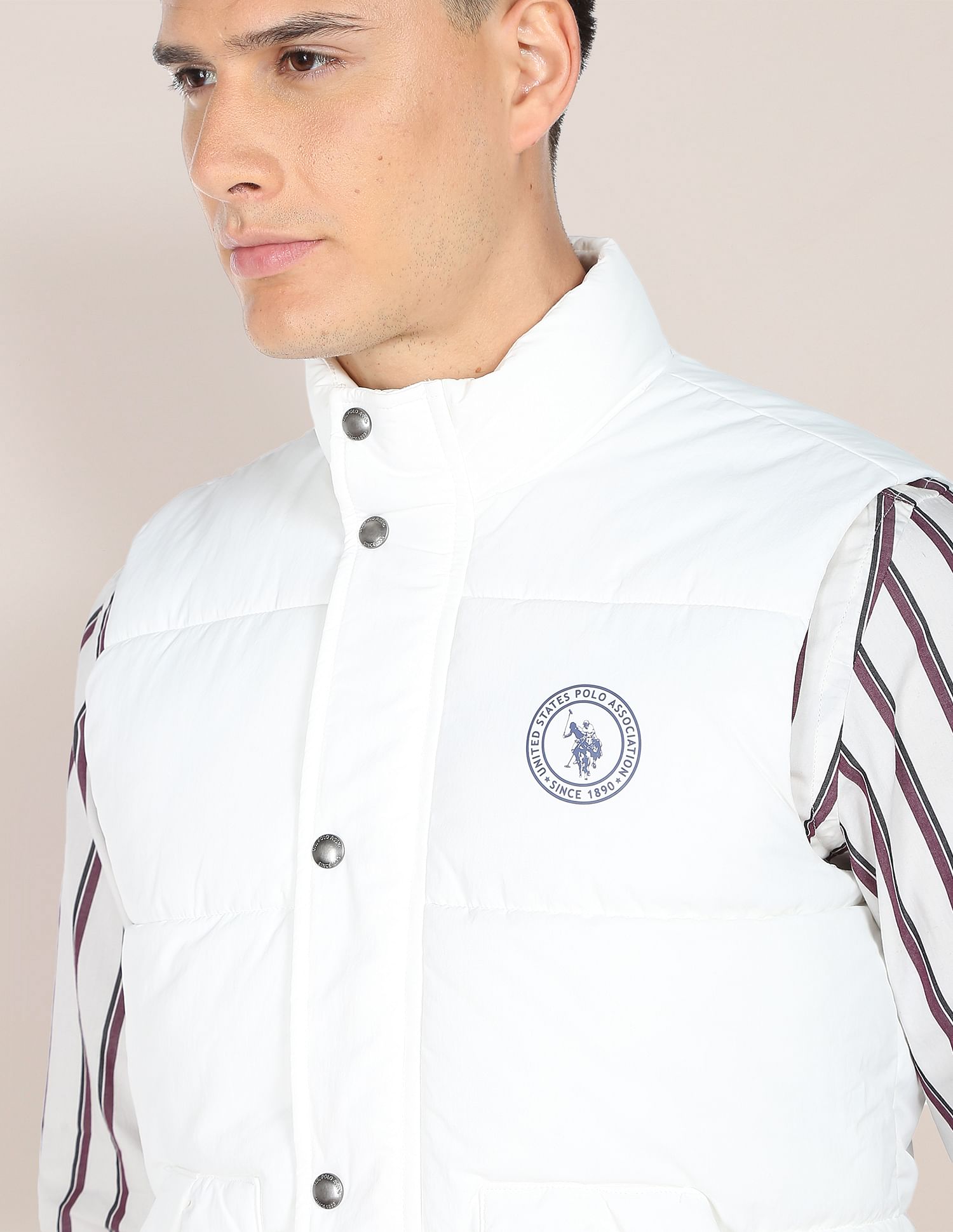 Uniform White Polo Jackets Men White Sleeveless Solid Puffer
