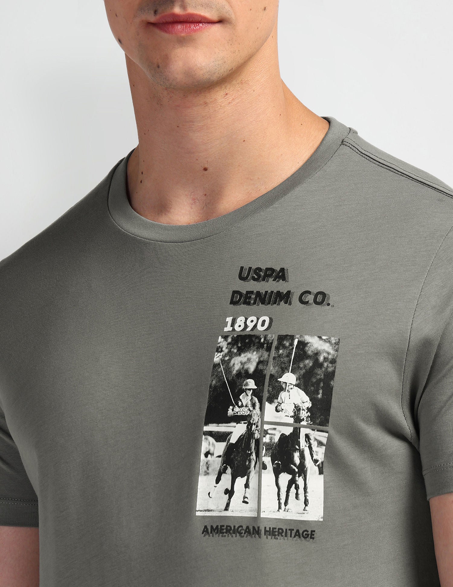 Brand Print Muscle Fit T-Shirt Grey - U.S. Polo Assn. India | Large