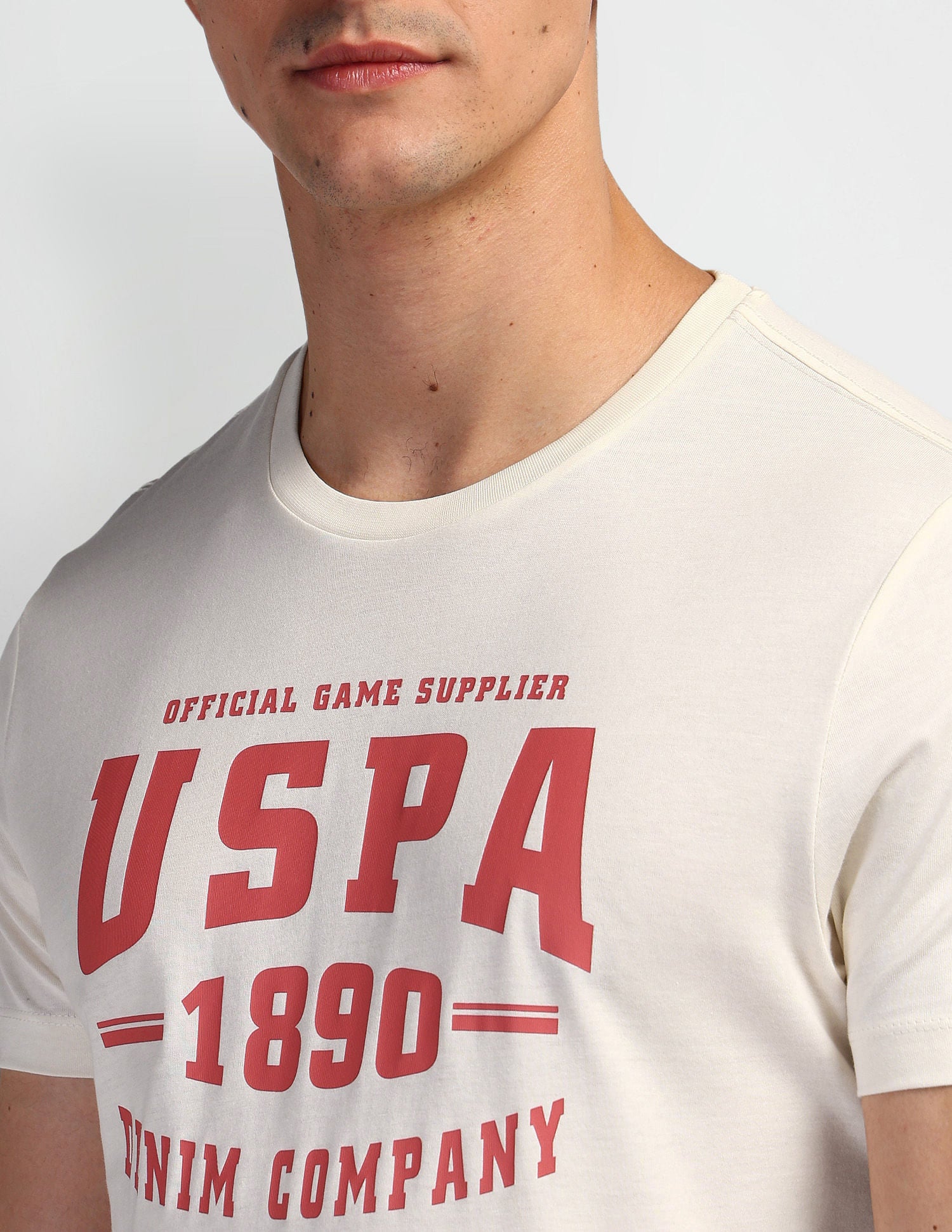 Brand Print Muscle Fit T-Shirt Off-White - U.S. Polo Assn. India | Large