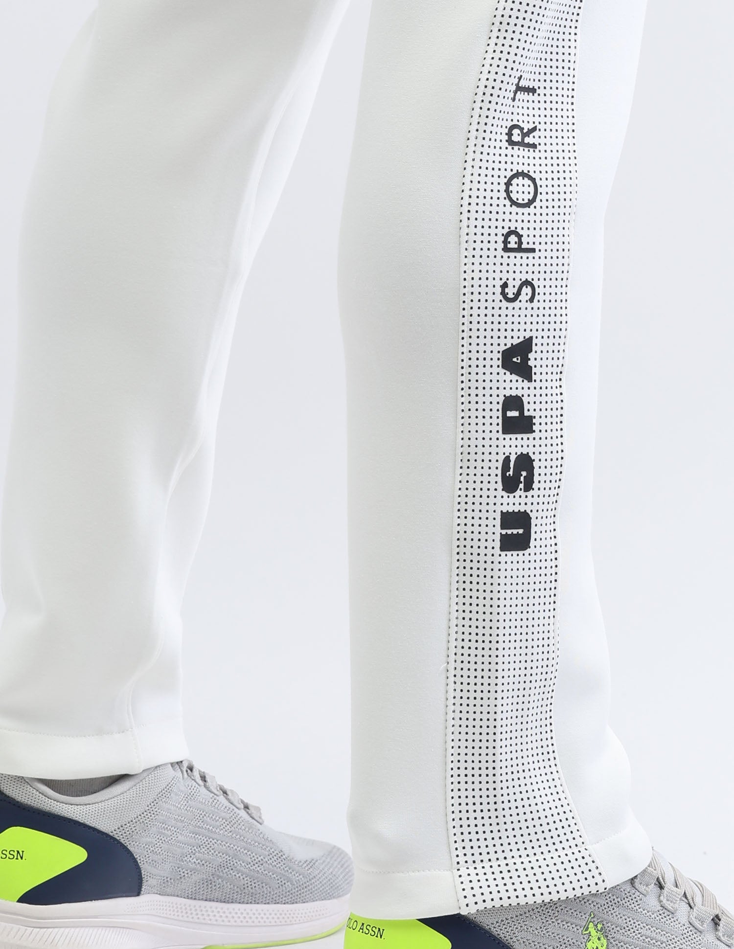 Slim Fit Gorpcore Track Pants White - U.S. Polo Assn. India | Large