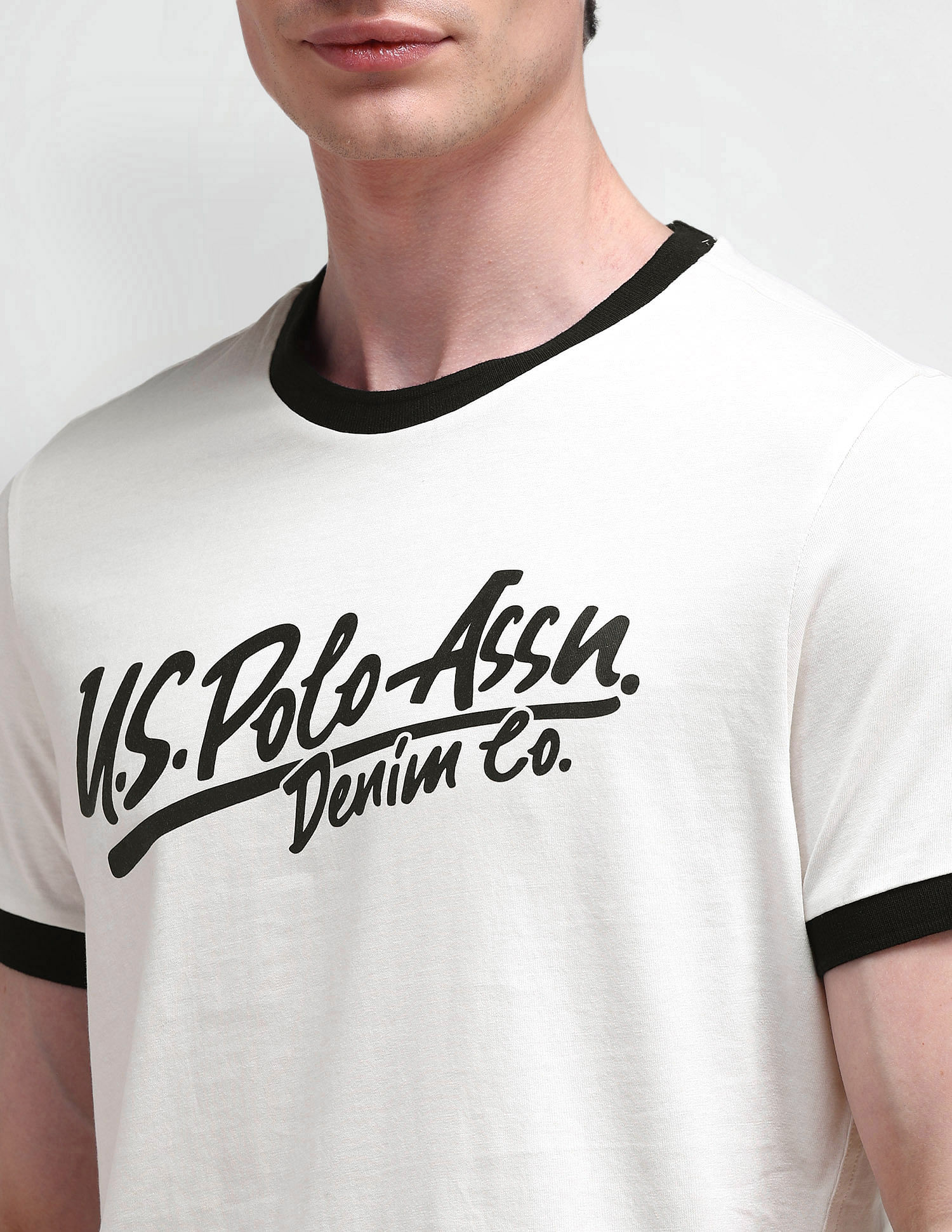 Muscle Fit Typography T-Shirt Black - U.S. POLO ASSN. | Large