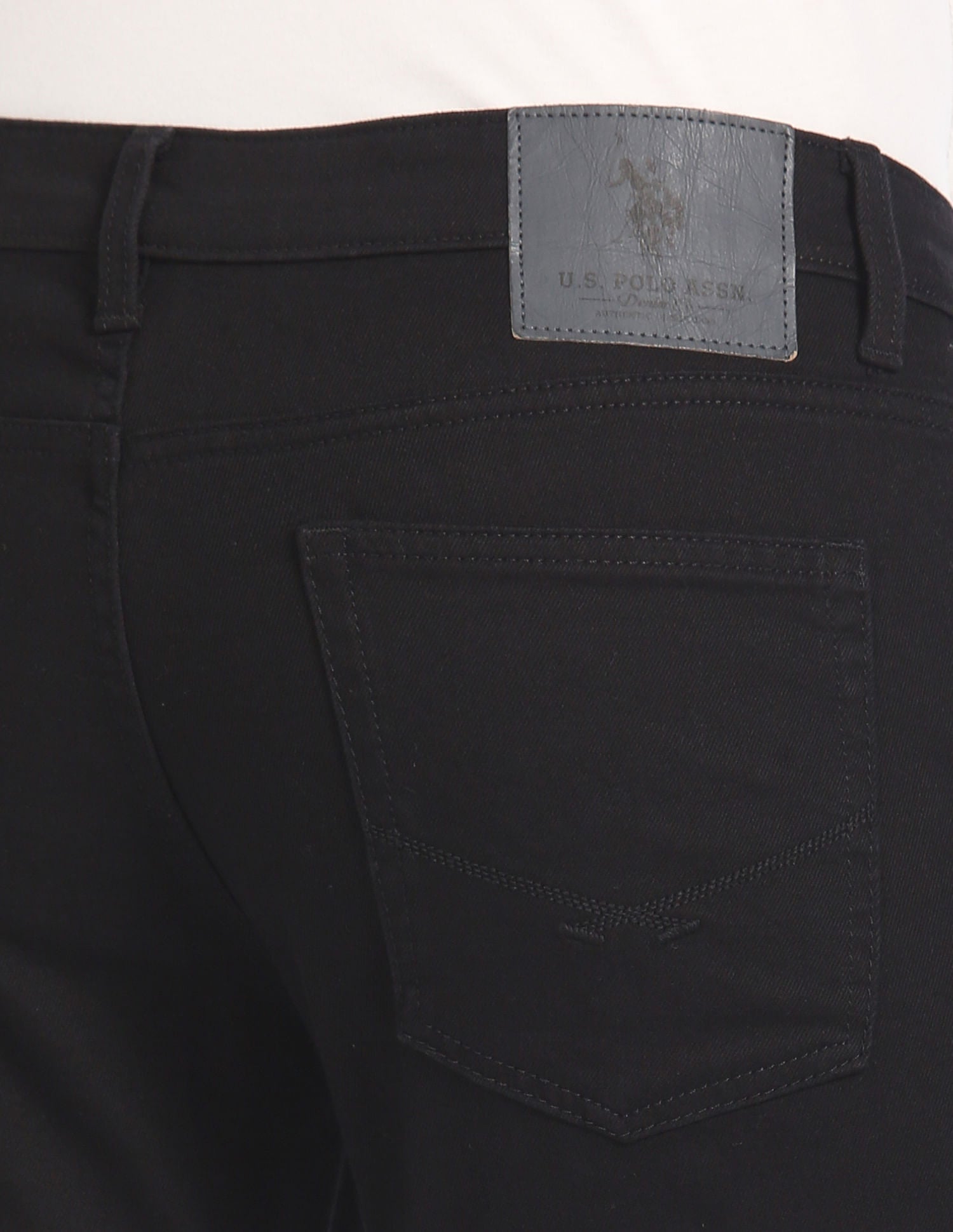 Brandon Slim Tapered Fit Blue Jeans Black - U.S. POLO ASSN. | Large