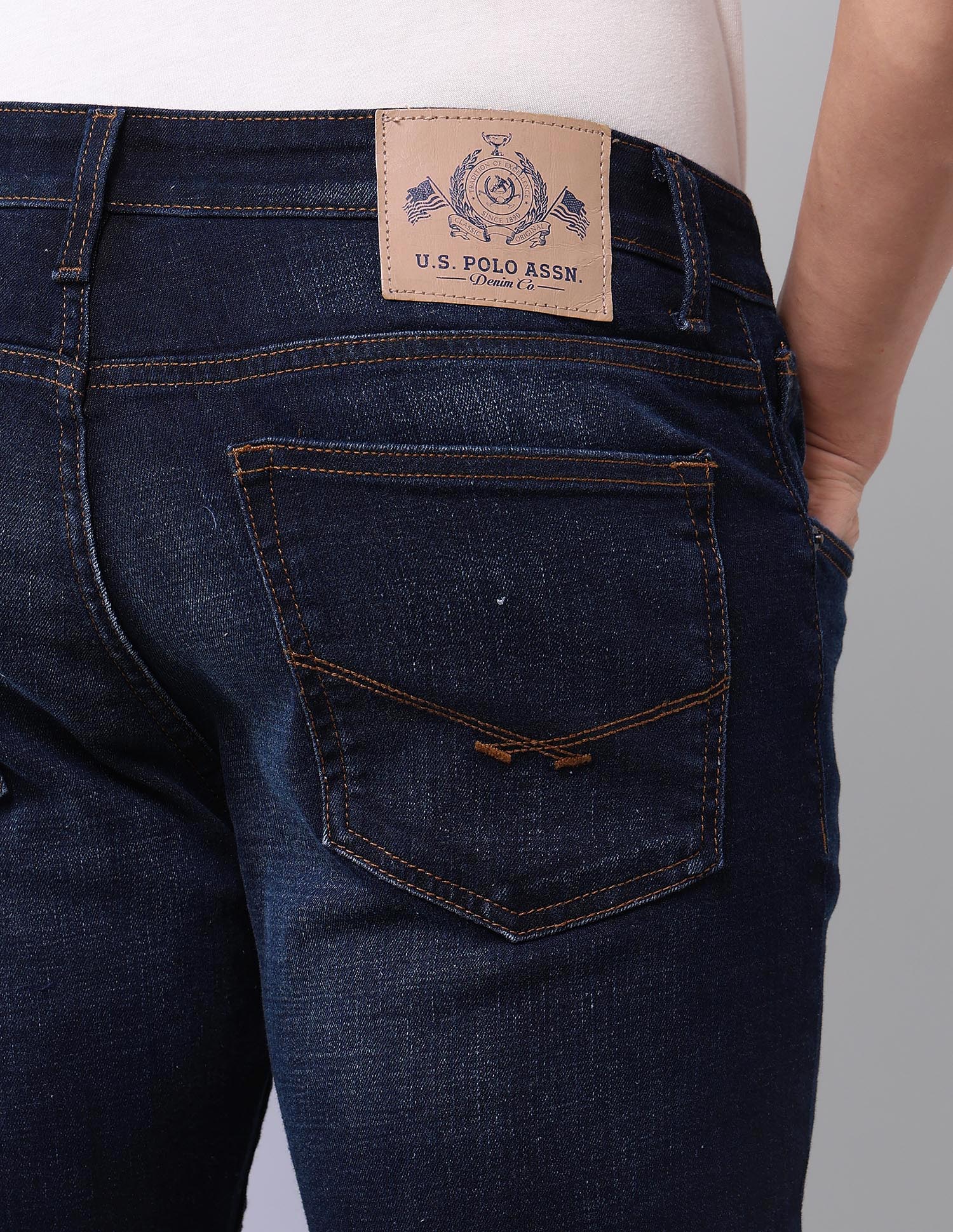 Brandon Slim Tapered Fit Blue Jeans Dark Blue - U.S. POLO ASSN. | Large