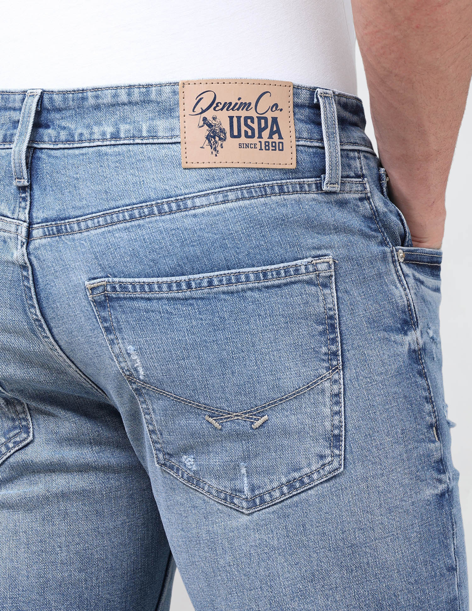 Harold Slim Straight Fit Blue Jeans Light Blue - U.S. Polo Assn. India | Large