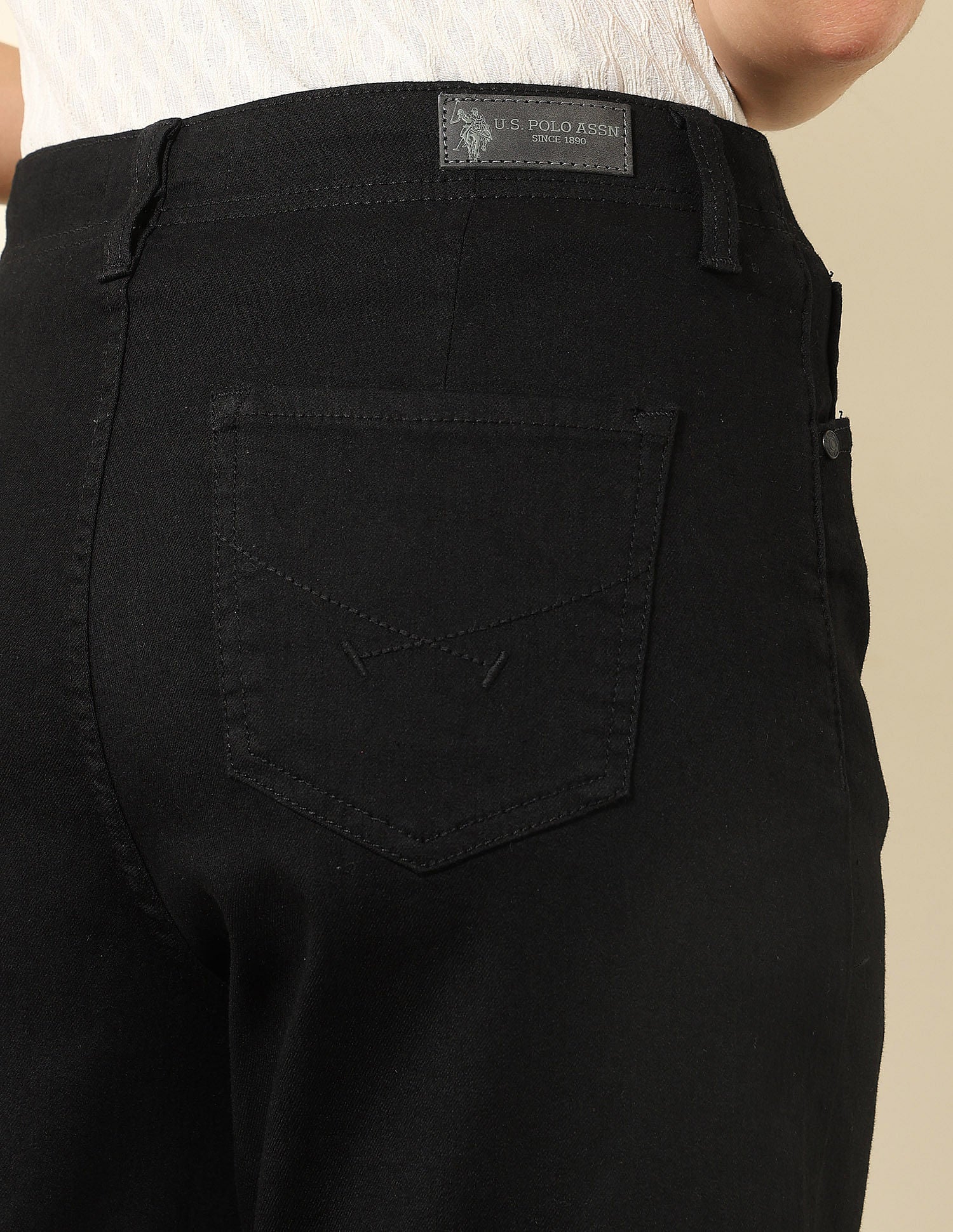 High Rise Carrot Fit Cargo Jeans Rinse Black - U.S. POLO ASSN. | Large