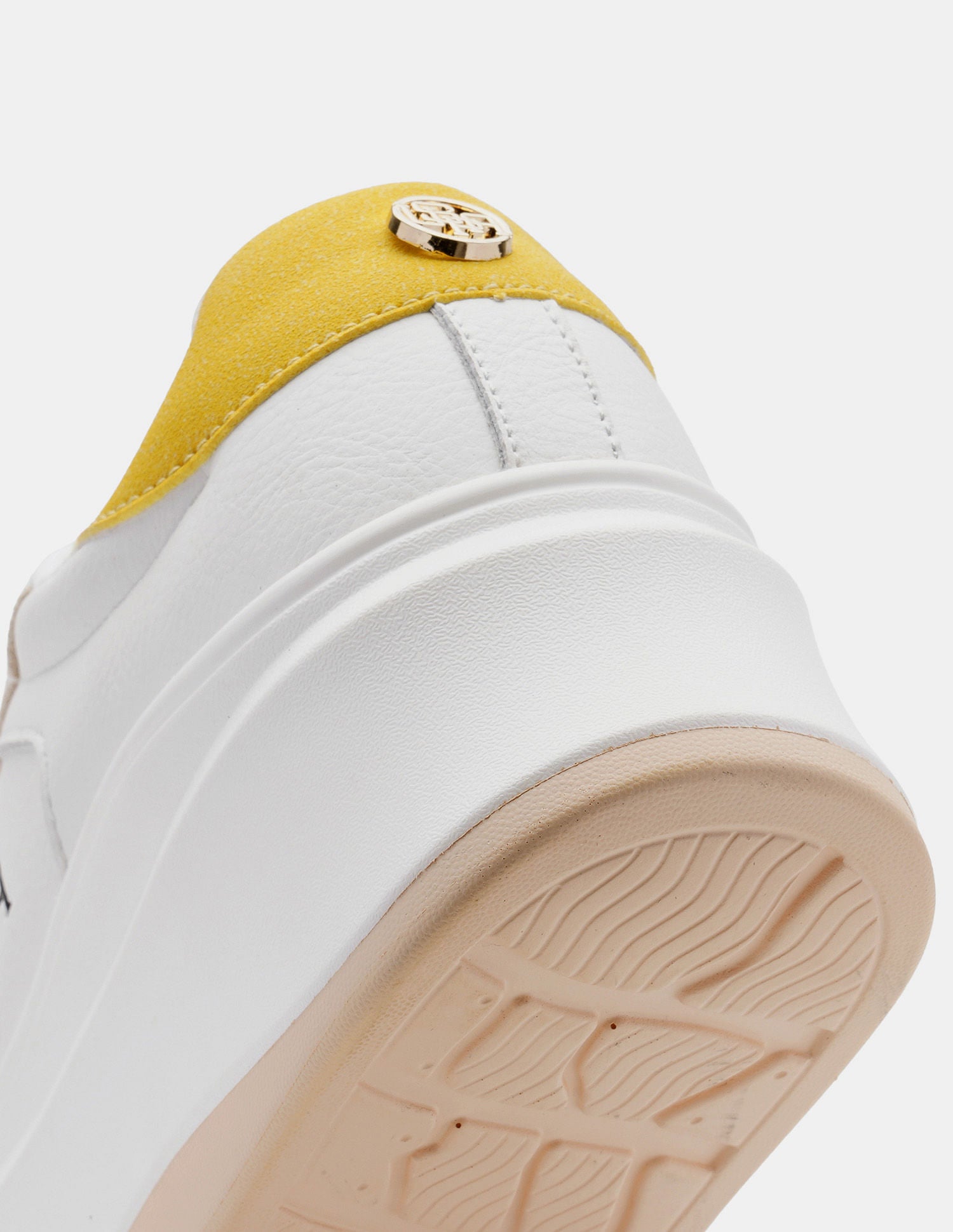 Women Ariella Low Top Sneakers Off White - U.S. POLO ASSN. | Large