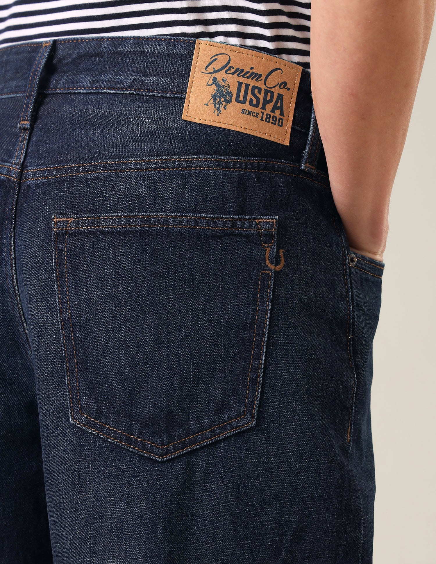 Logan Loose Straight Fit Whiskered Jeans Rinse Blue - U.S. Polo Assn. India | Large
