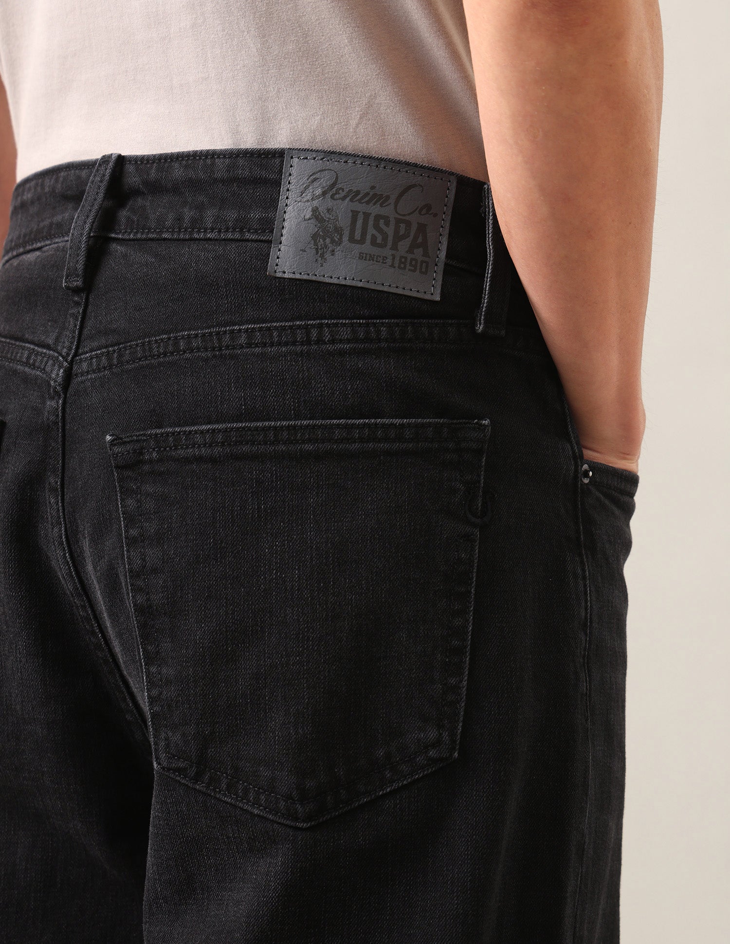 Logan Loose Straight Fit Black Jeans Washed Black - U.S. Polo Assn. India | Large
