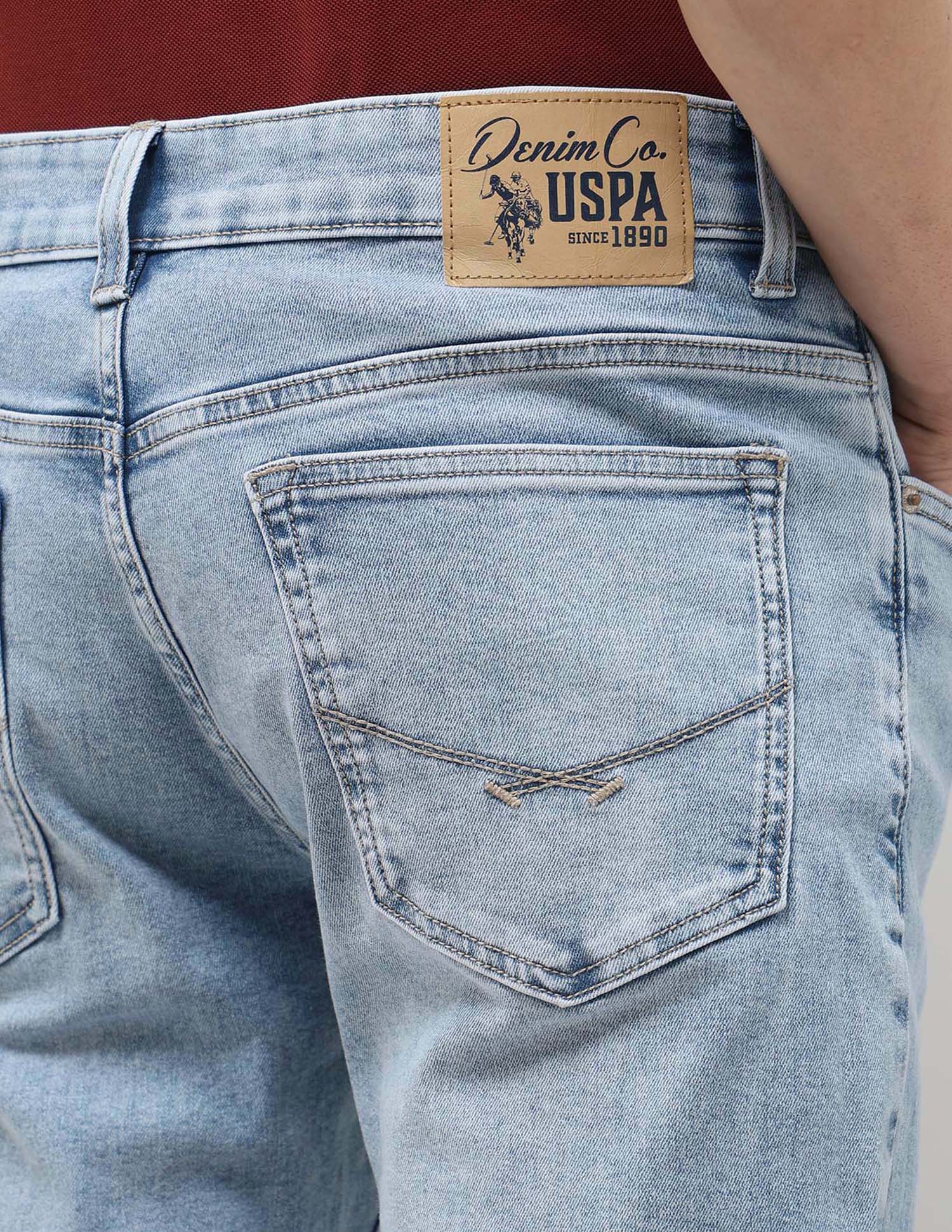 Brandon Slim Tapered Fit Blue Jeans Light Indigo - U.S. Polo Assn. India | Large
