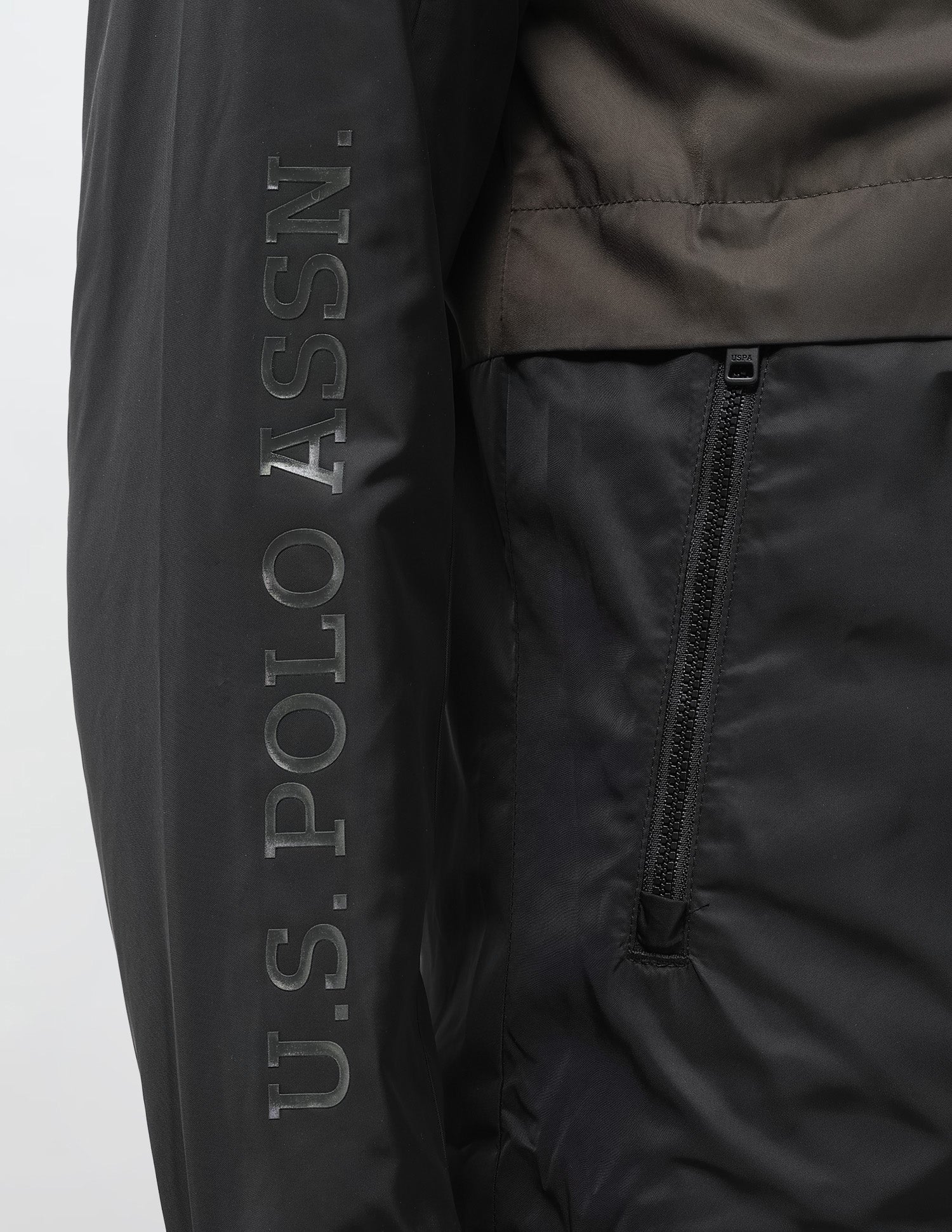 Colour Blocked Windcheater Reversible Jacket Jacket Black - U.S. POLO ASSN. | Large
