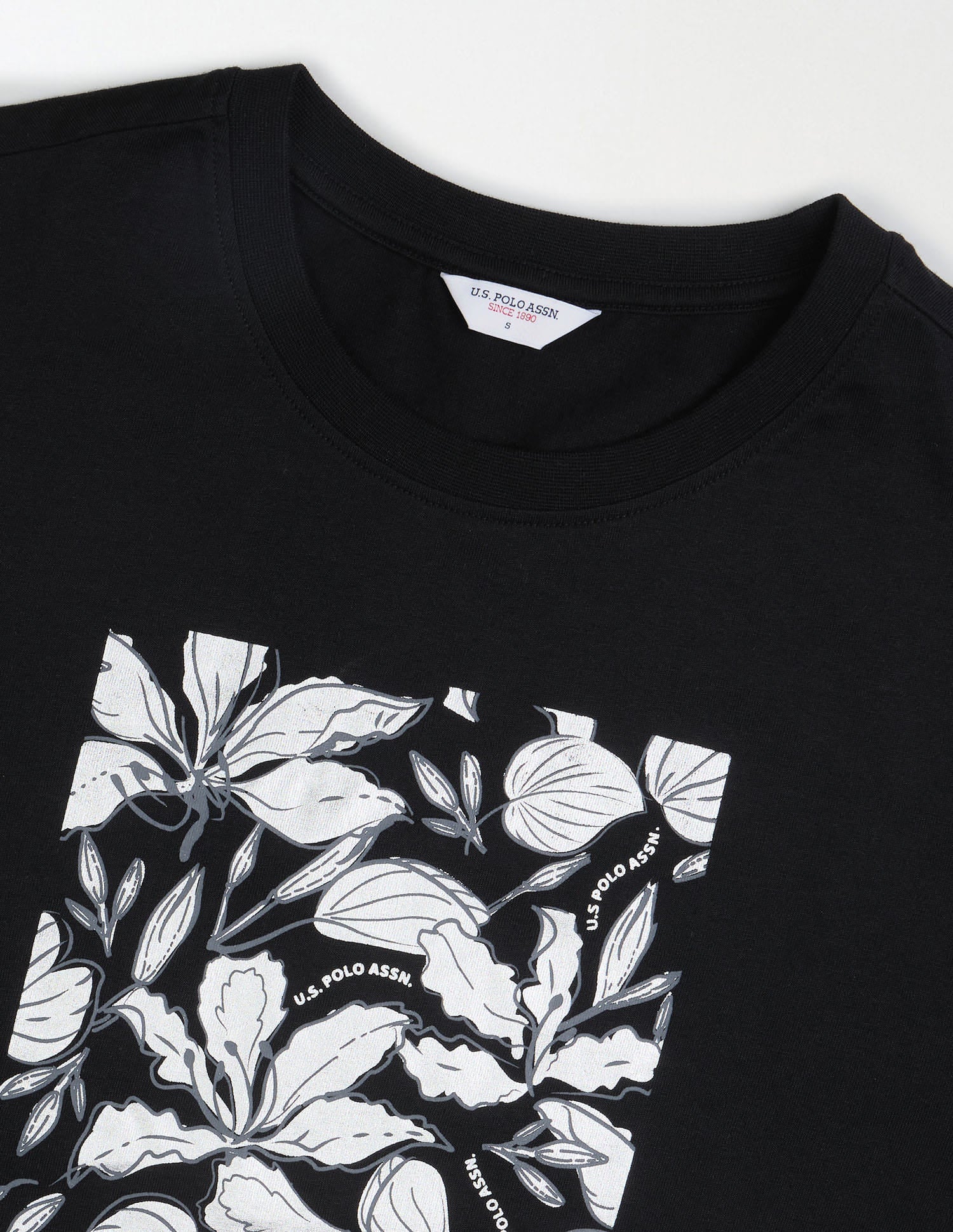 Boxy Fit Floral Printed T-Shirt Black - U.S. Polo Assn. India | Large