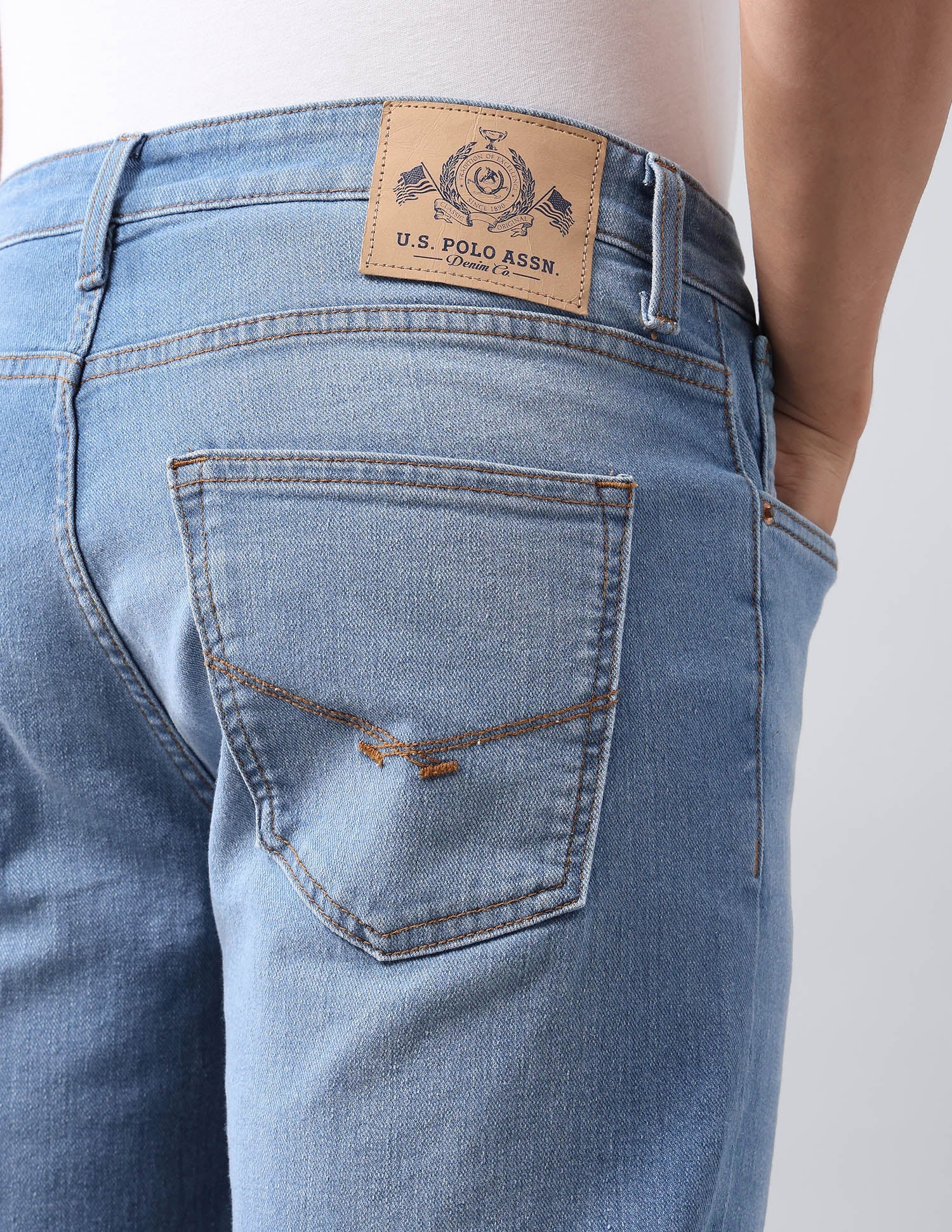 Harold Slim Straight Fit Blue Jeans Light Blue - U.S. POLO ASSN. | Large