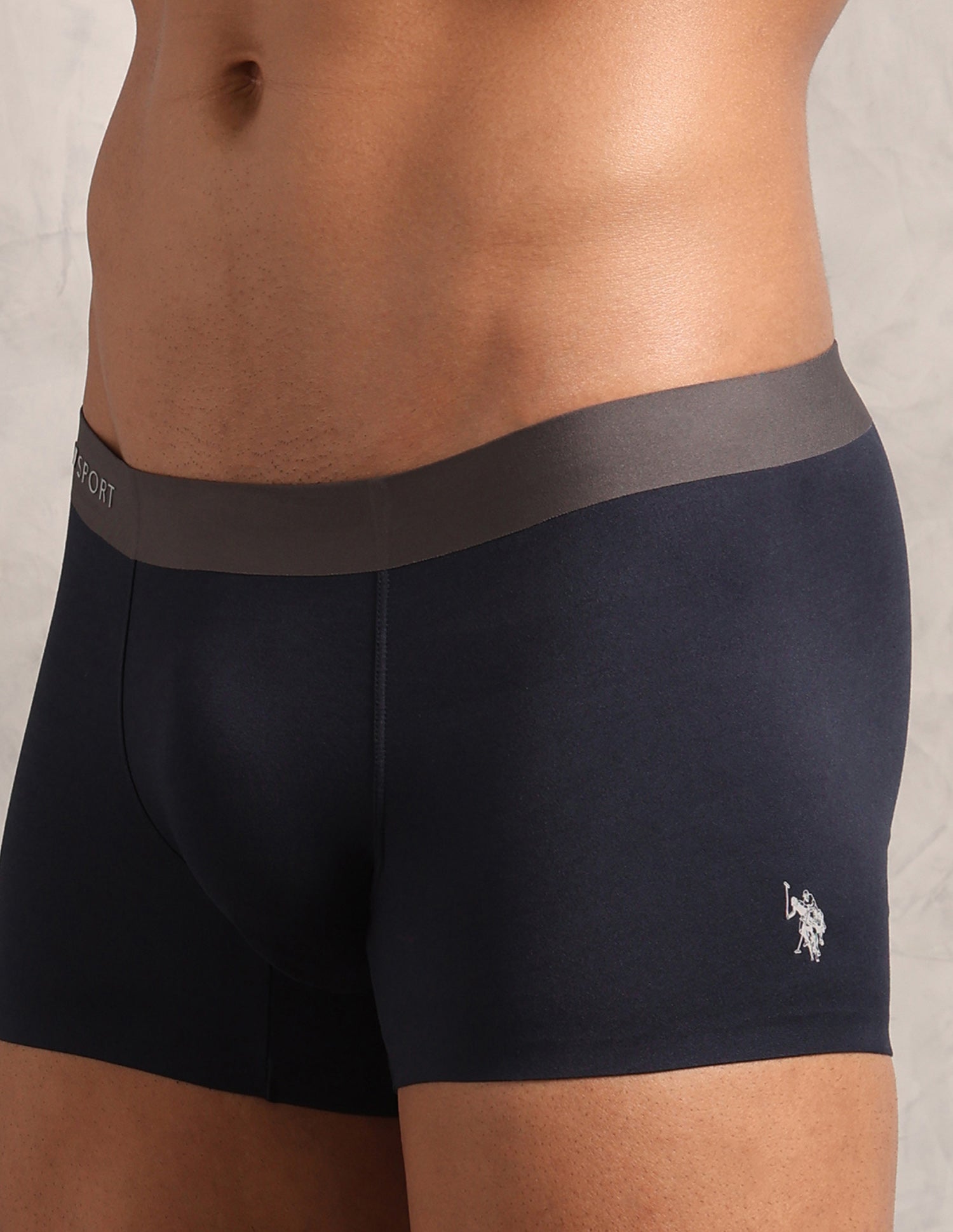 Signature Sports RT008 Seamless Trunk Navy - U.S. Polo Assn. India | Large