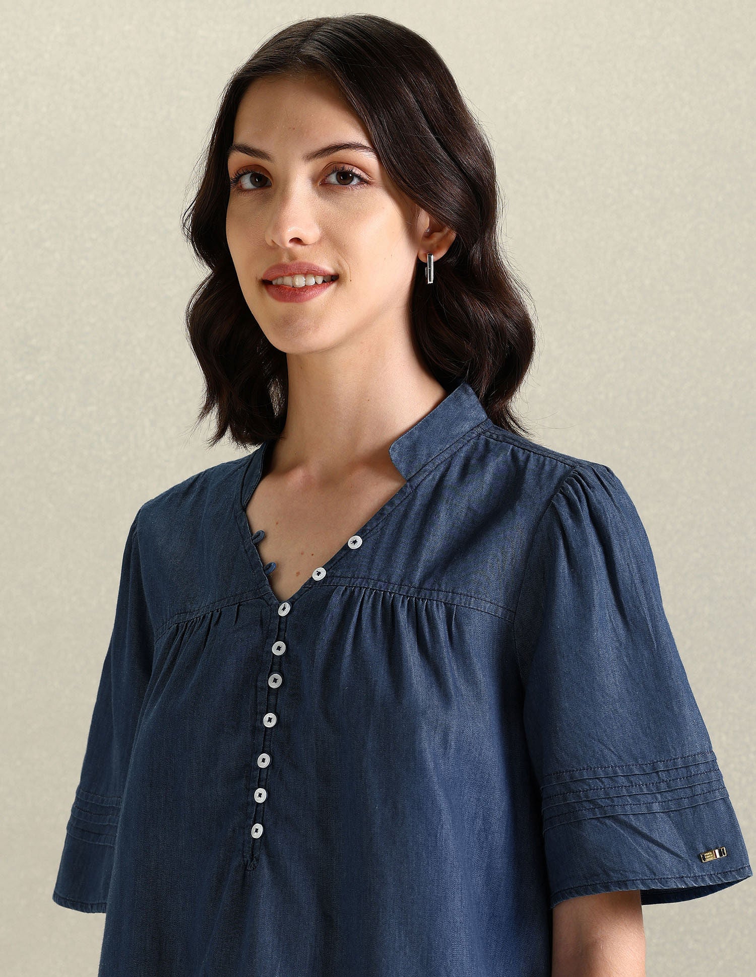 V-Neck Chambray Top Blue - U.S. POLO ASSN. | Large