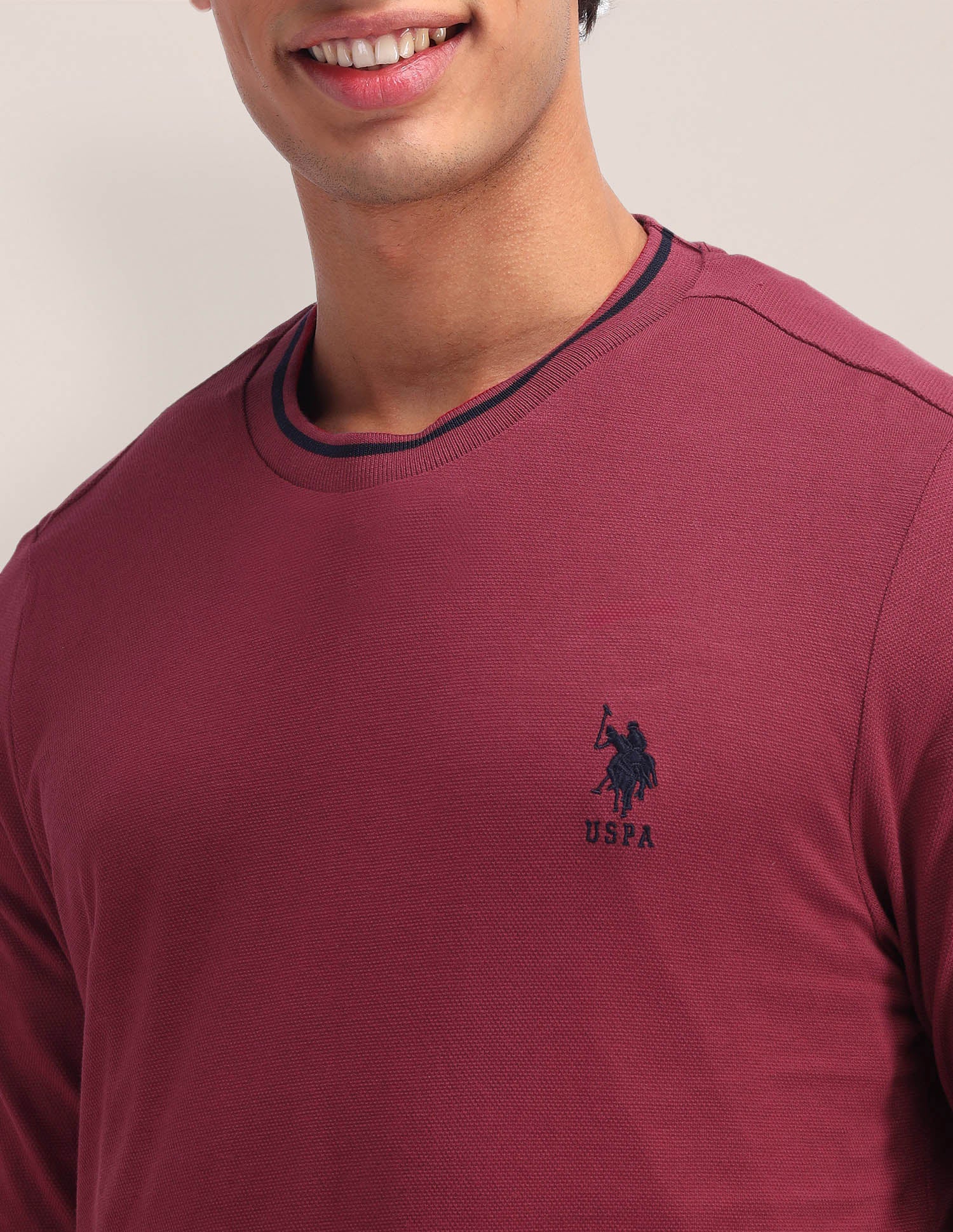 Solid Pattern Slim Fit T-Shirt Red - U.S. Polo Assn. India | Large