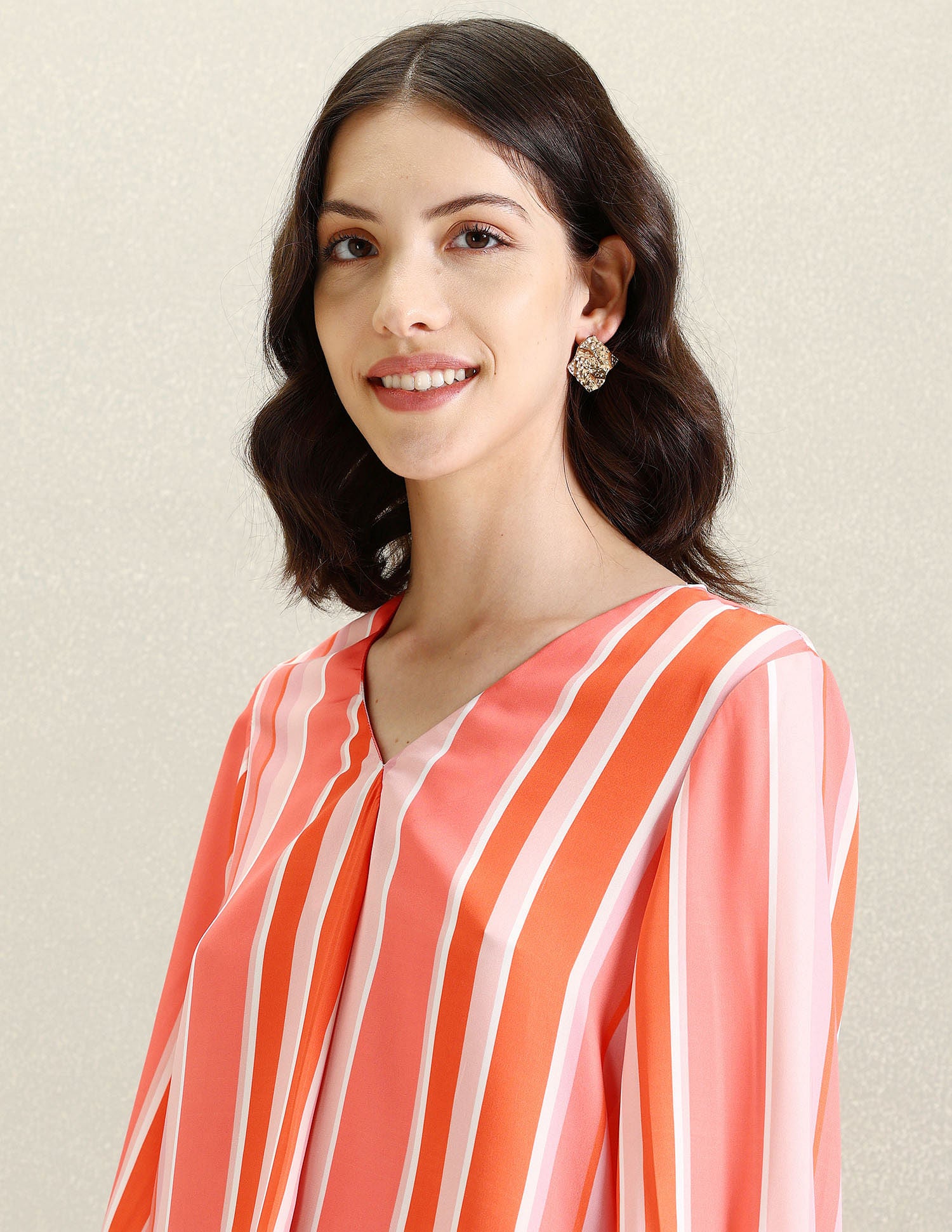 Vertical Stripe V-Neck Top Peach and Orange - U.S. Polo Assn. India | Large
