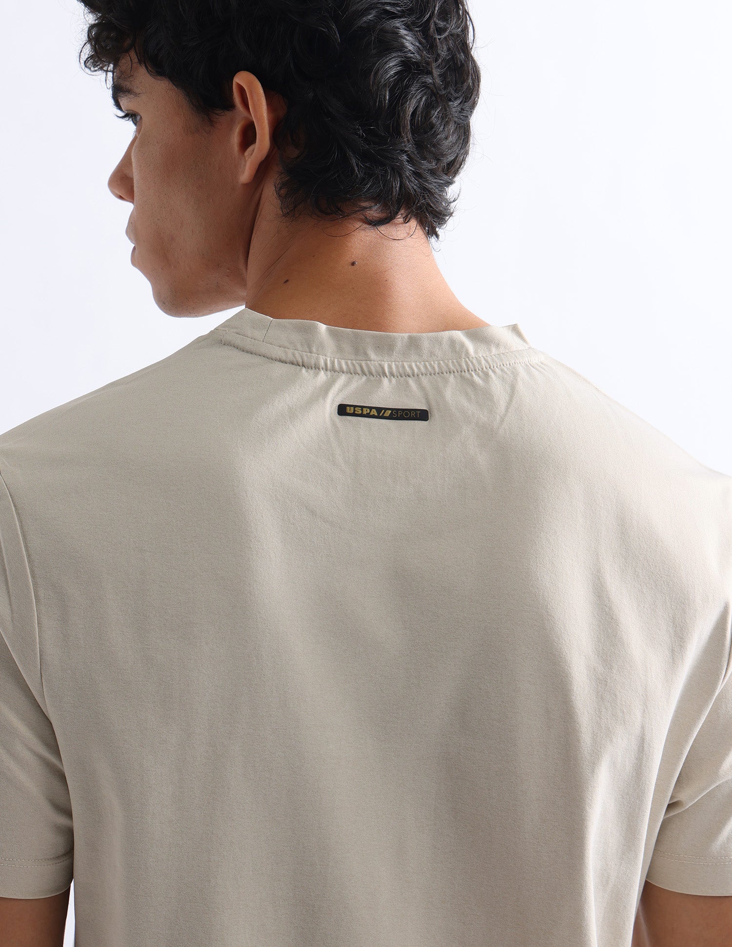 Solid Slim Fit T-Shirt Beige - U.S. Polo Assn. India | Large