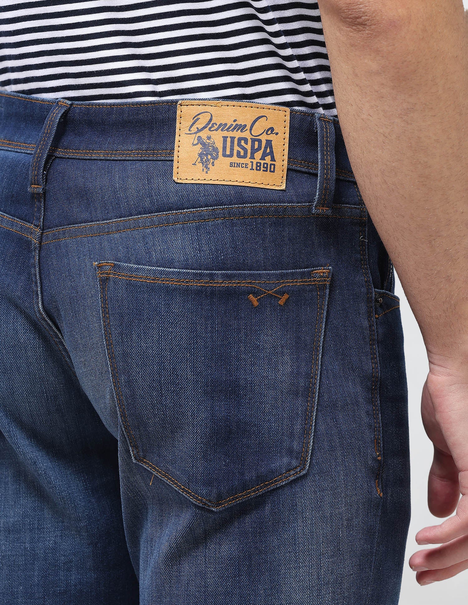 Brandon Slim Tapered Fit Blue Jeans Blue - U.S. Polo Assn. India | Large