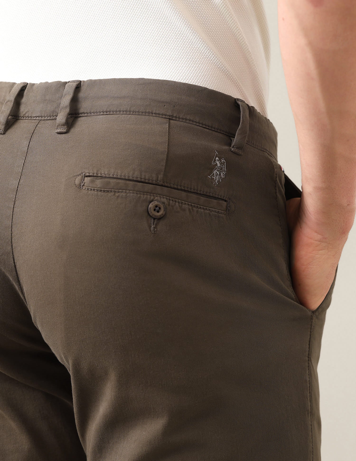 Riley Straight Fit Twill Trousers Brown - U.S. Polo Assn. India | Large