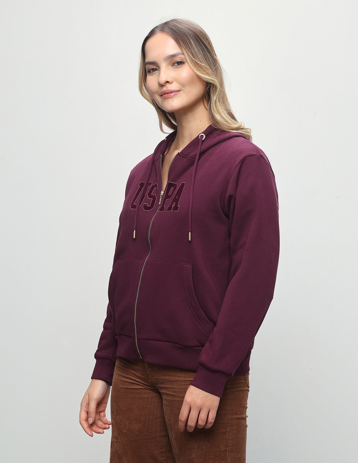 Brand Applique Relaxed Fit Zipper Sweatshirt Wine - U.S. Polo Assn. India | Large