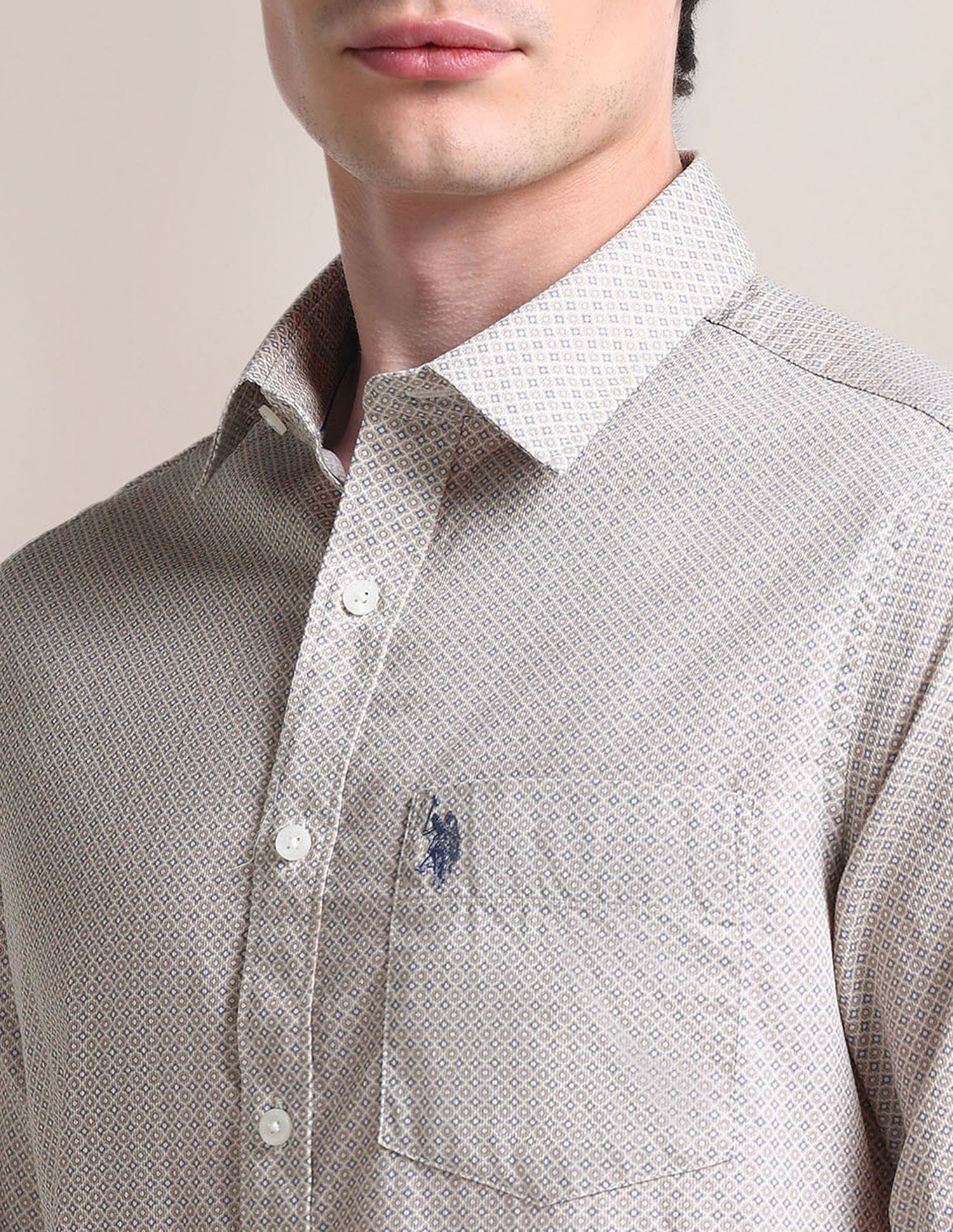 Cutaway Collar Cotton Shirt Grey - U.S. Polo Assn. India | Large