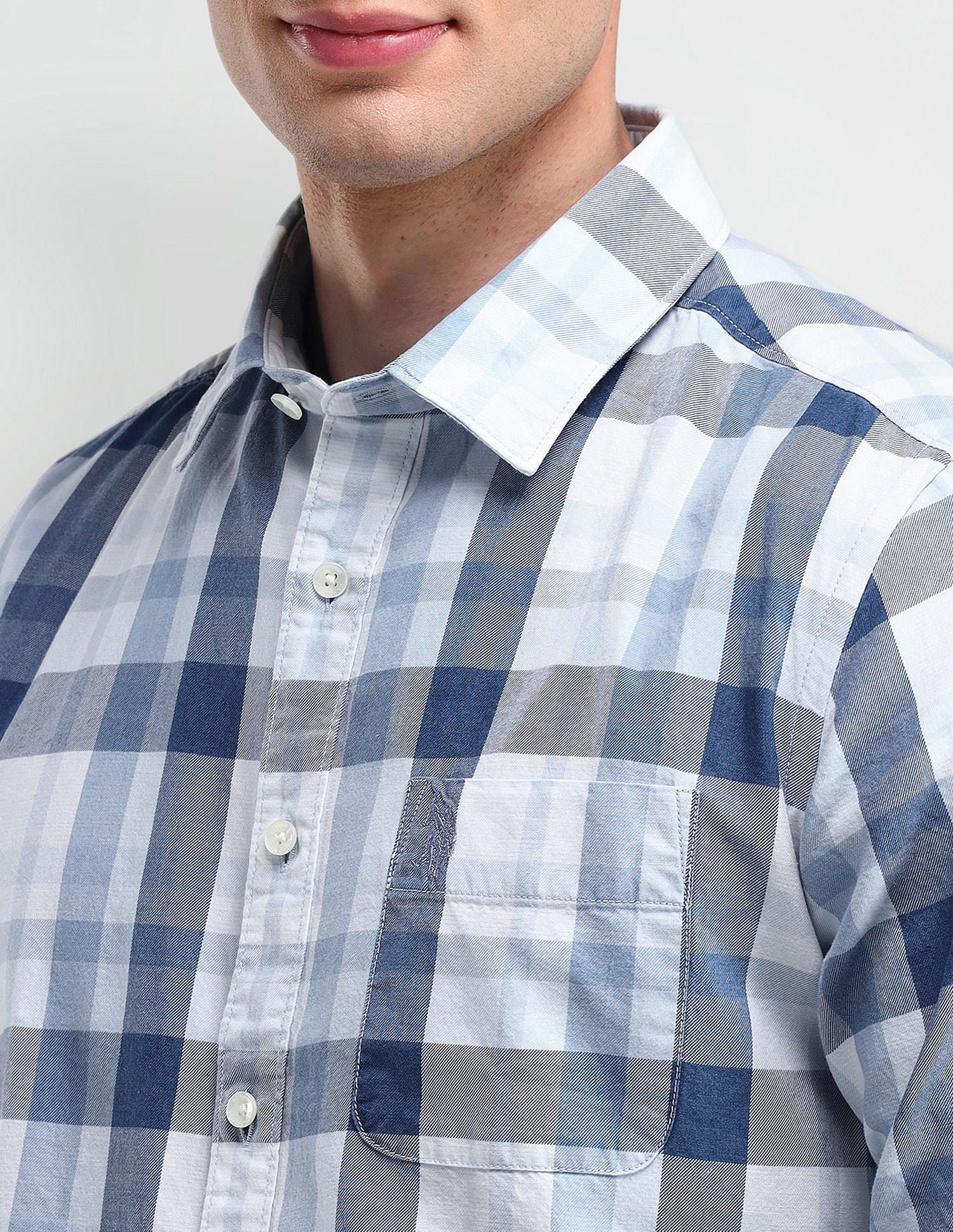 Slim Fit Checked Shirt Light-Blue - U.S. Polo Assn. India | Large