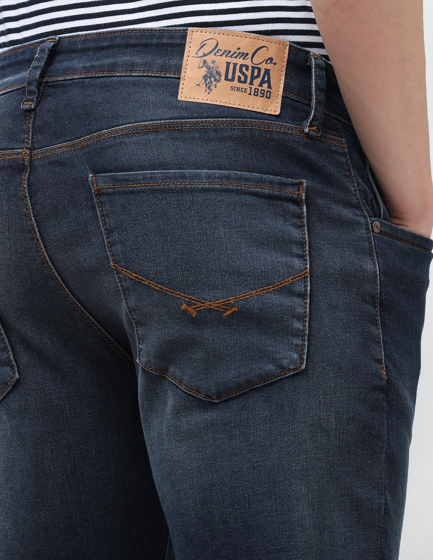 Brandon Slim Tapered Fit Blue Jeans Tinted Blue - U.S. Polo Assn. India | Large
