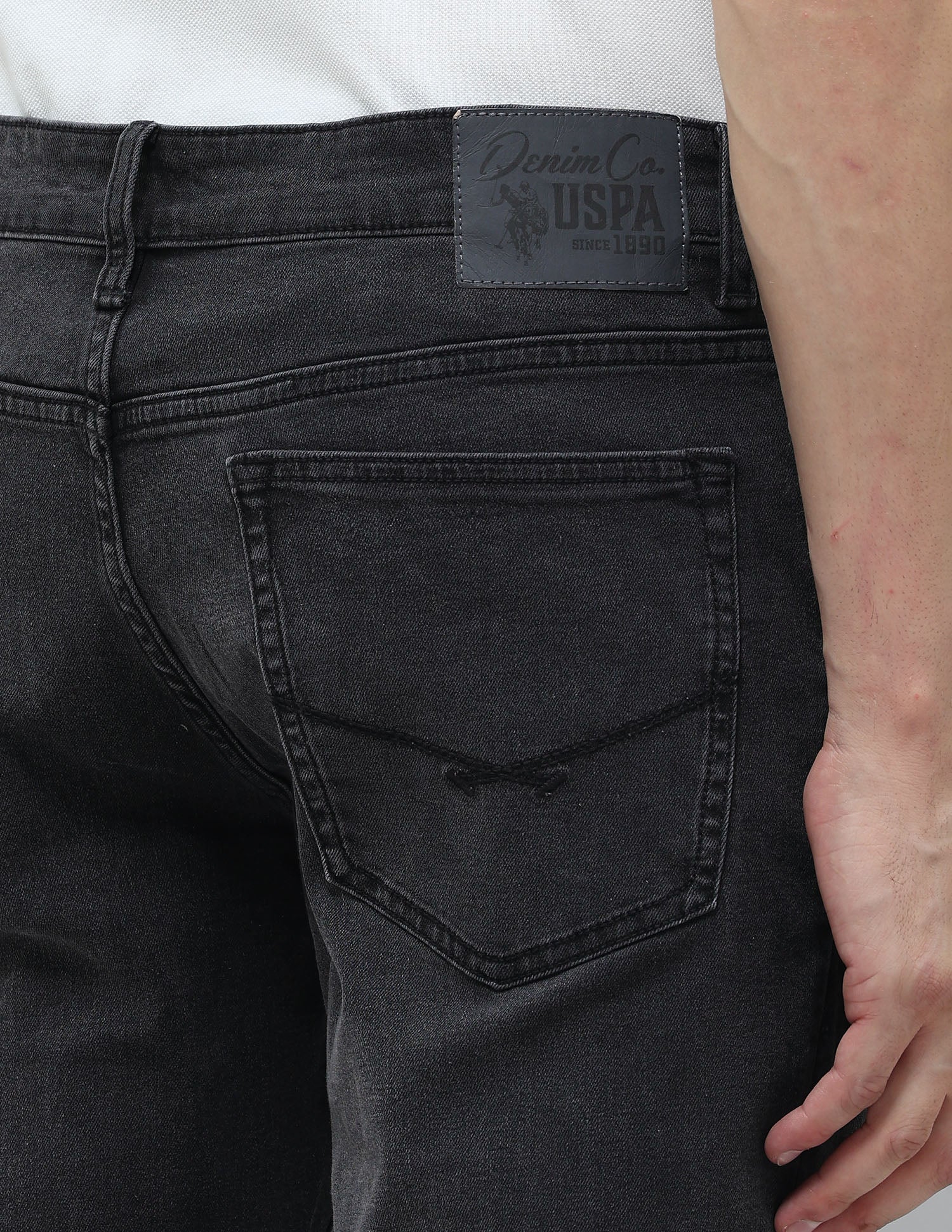 Brandon Slim Tapered Fit Whiskered Jeans Black - U.S. POLO ASSN. | Large