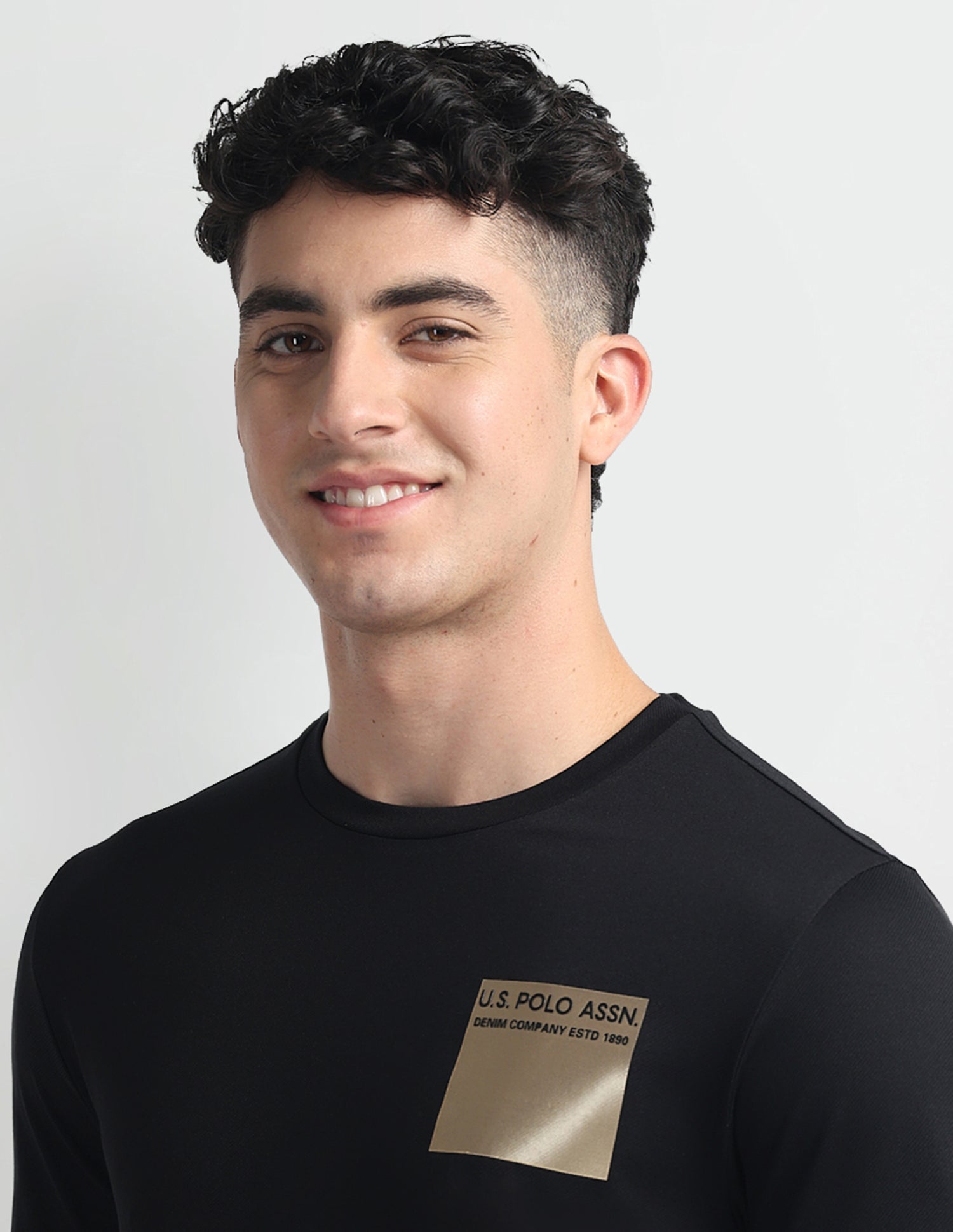 Crew Neck Muscle Fit T-Shirt Black - U.S. Polo Assn. India | Large