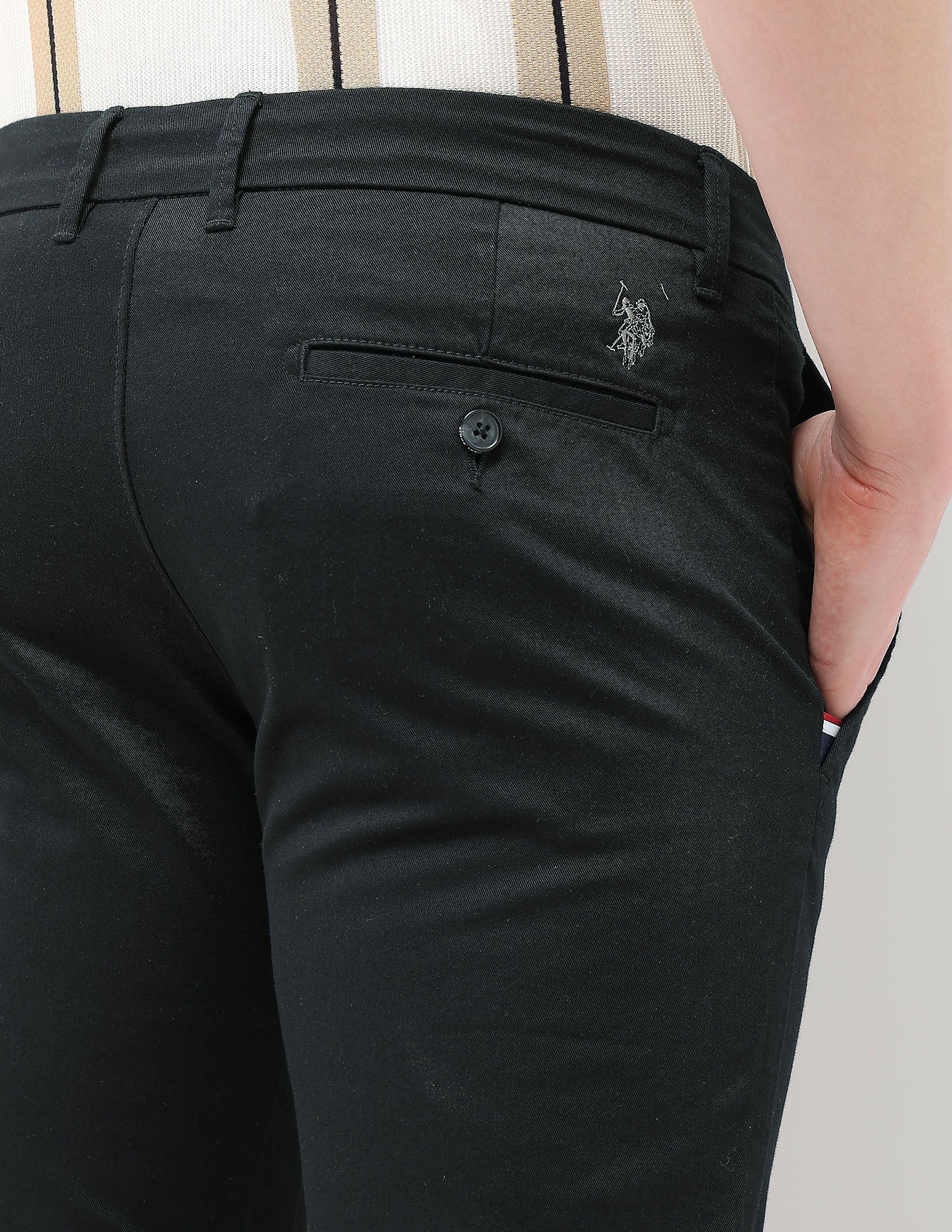 Solid Twill Denver Slim Fit Trousers Black - U.S. Polo Assn. India | Large