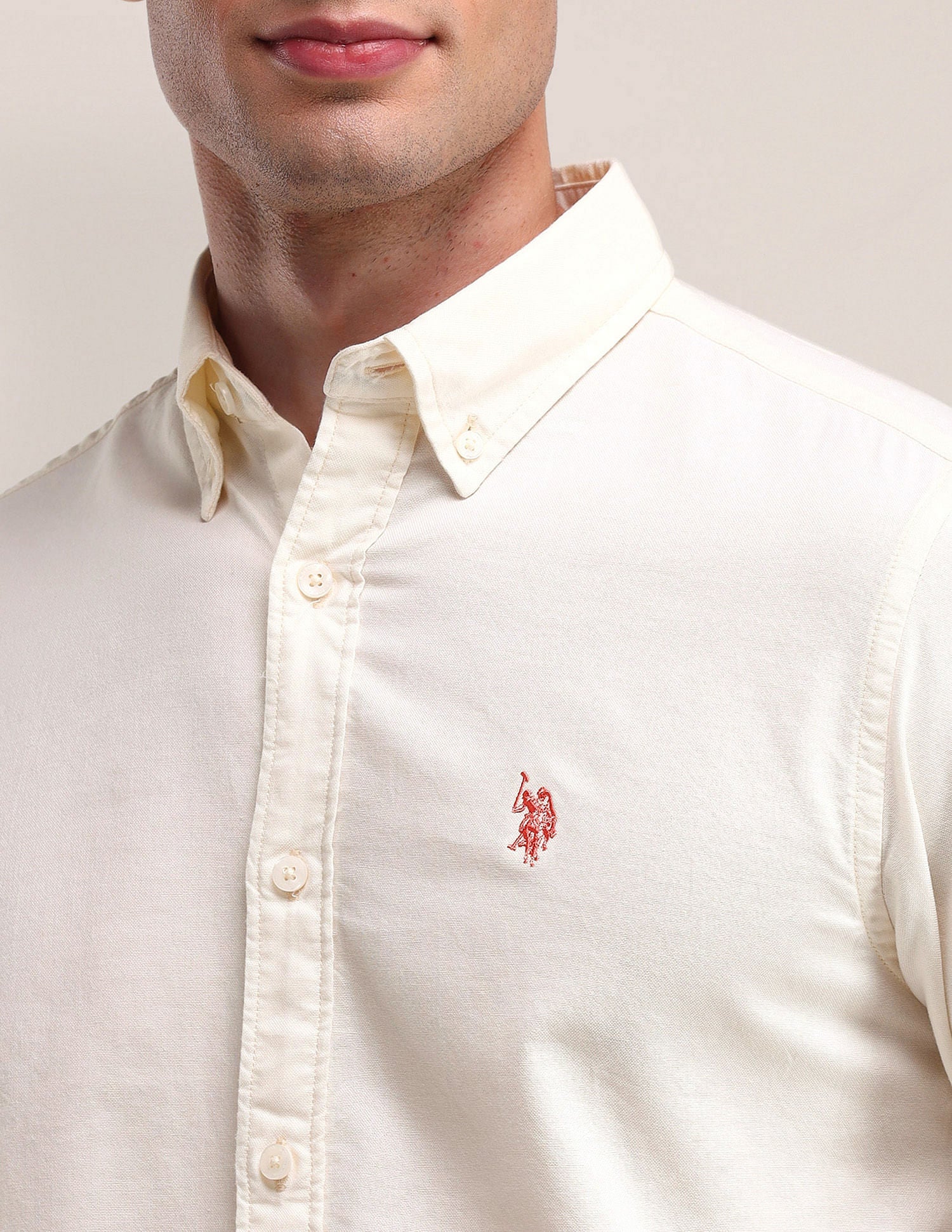 Tailored Fit Solid Shirt Off-White - U.S. POLO ASSN. | Large